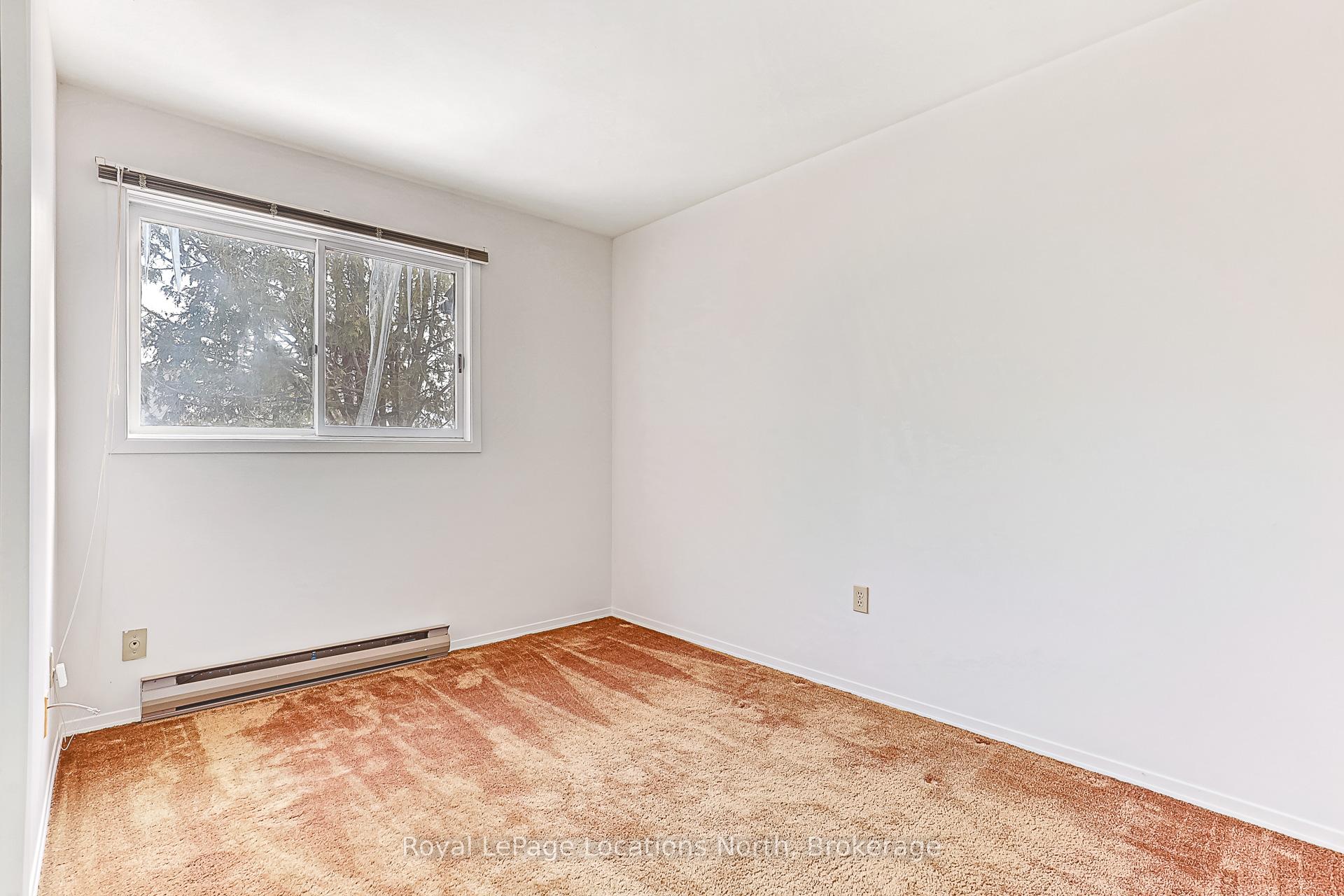 Photo 22 of 147 Escarpment Crescent, Collingwood — HOMEH