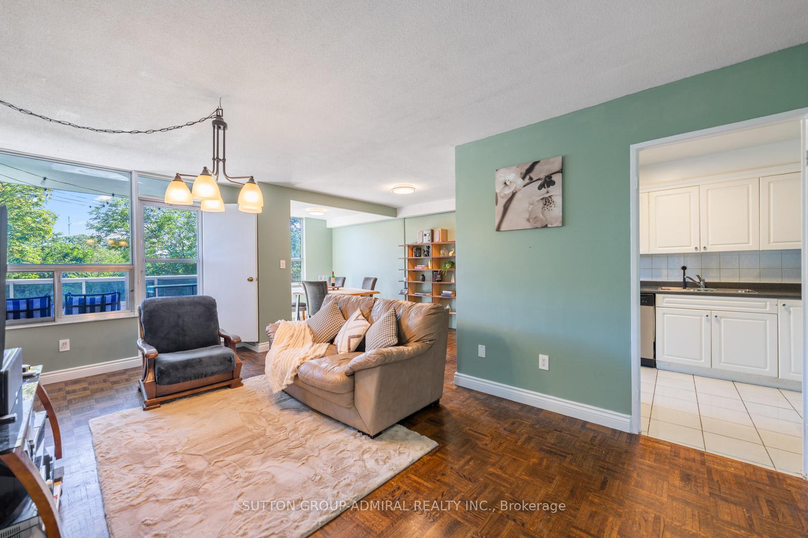 Photo 7 of Unit 415, 5 Shady Golfway, Toronto, Flemingdon Park — HOMEH