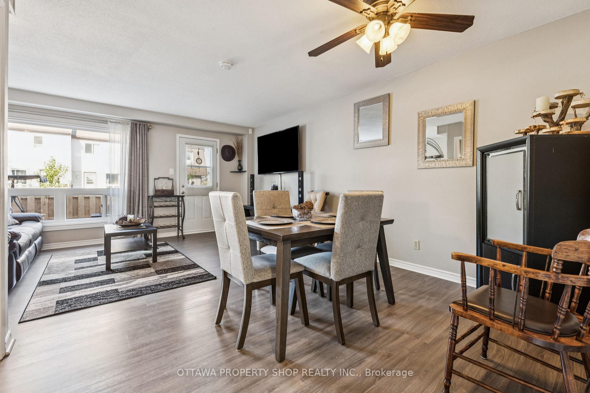 Photo 7 of 42A Woodvale Green, Ottawa, Craig Henry/Woodvale — HOMEH