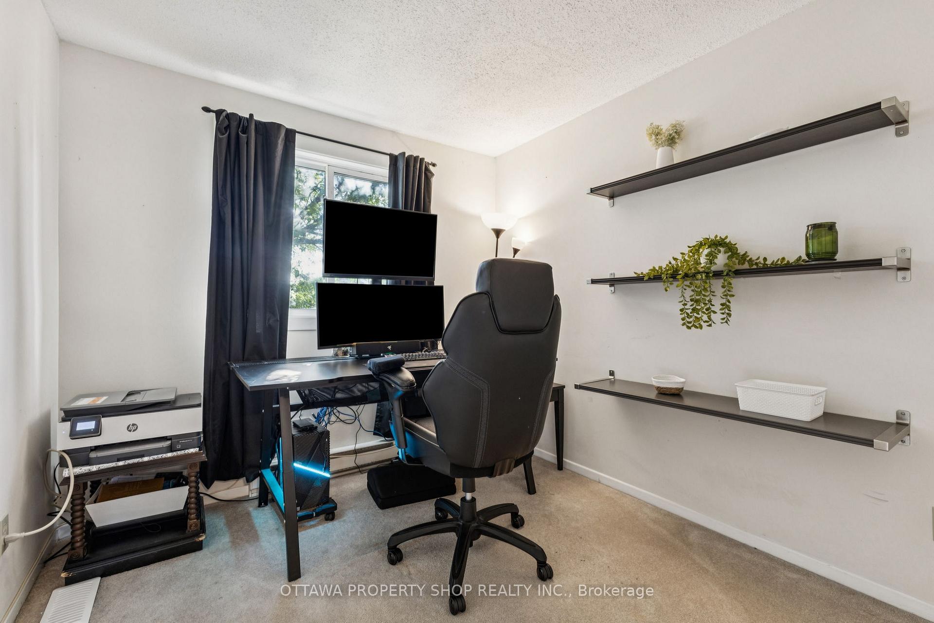 Photo 15 of 42A Woodvale Green, Ottawa, Craig Henry/Woodvale — HOMEH