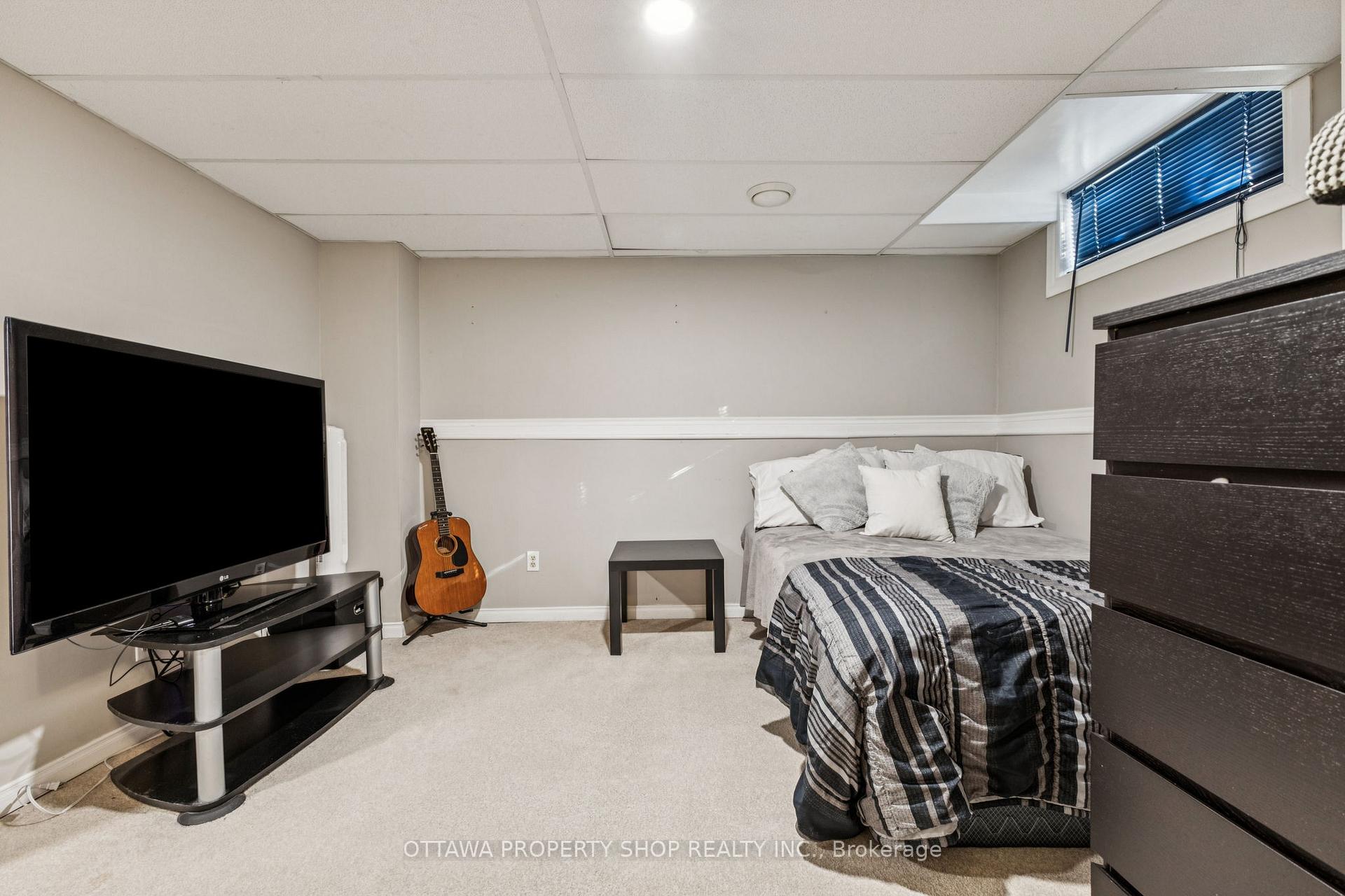 Photo 17 of 42A Woodvale Green, Ottawa, Craig Henry/Woodvale — HOMEH