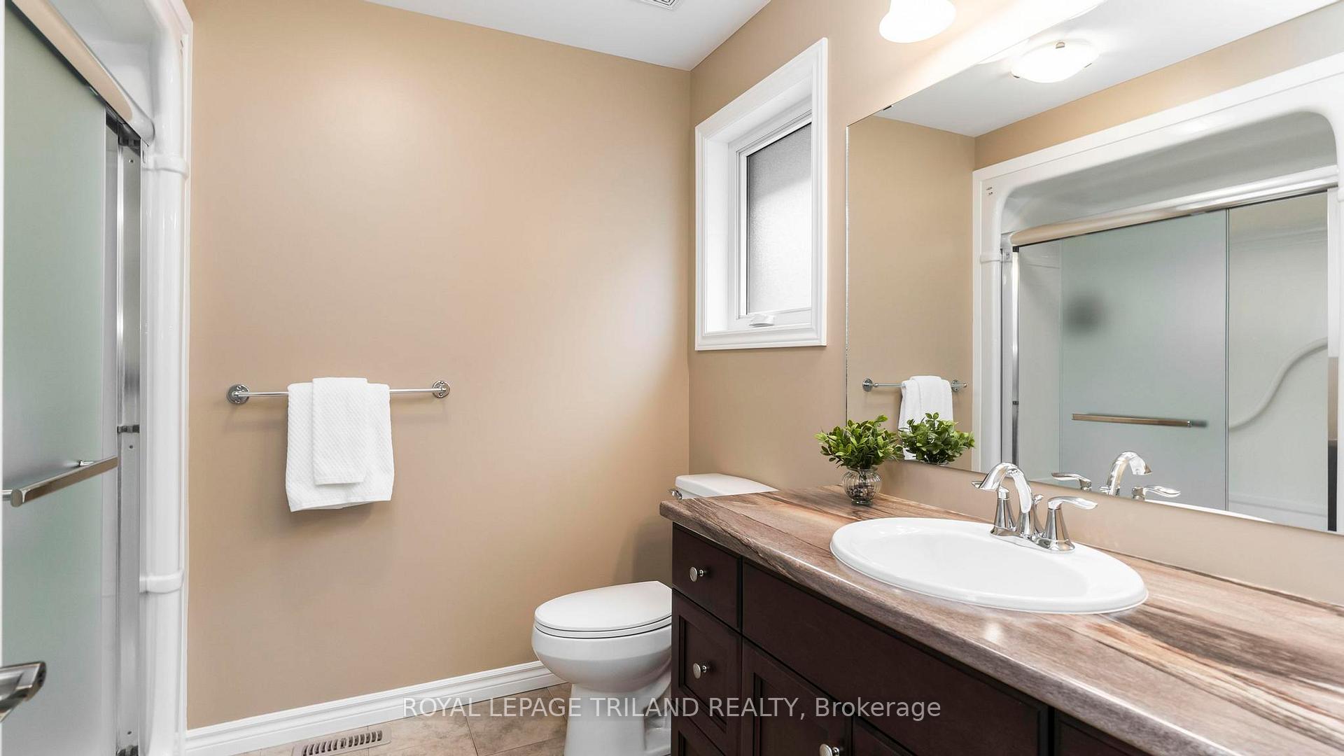Photo 21 of Unit 25, 120 Southgate Parkway, St. Thomas — HOMEH