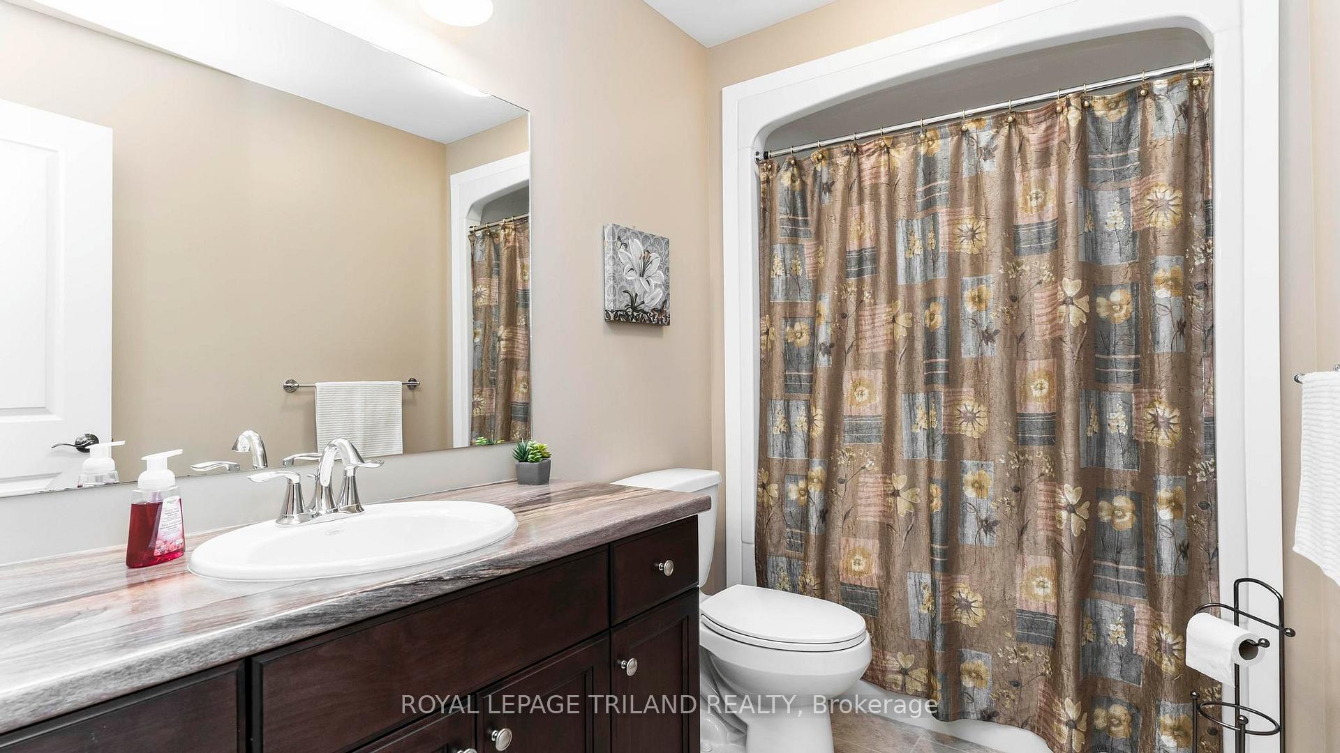Photo 23 of Unit 25, 120 Southgate Parkway, St. Thomas — HOMEH