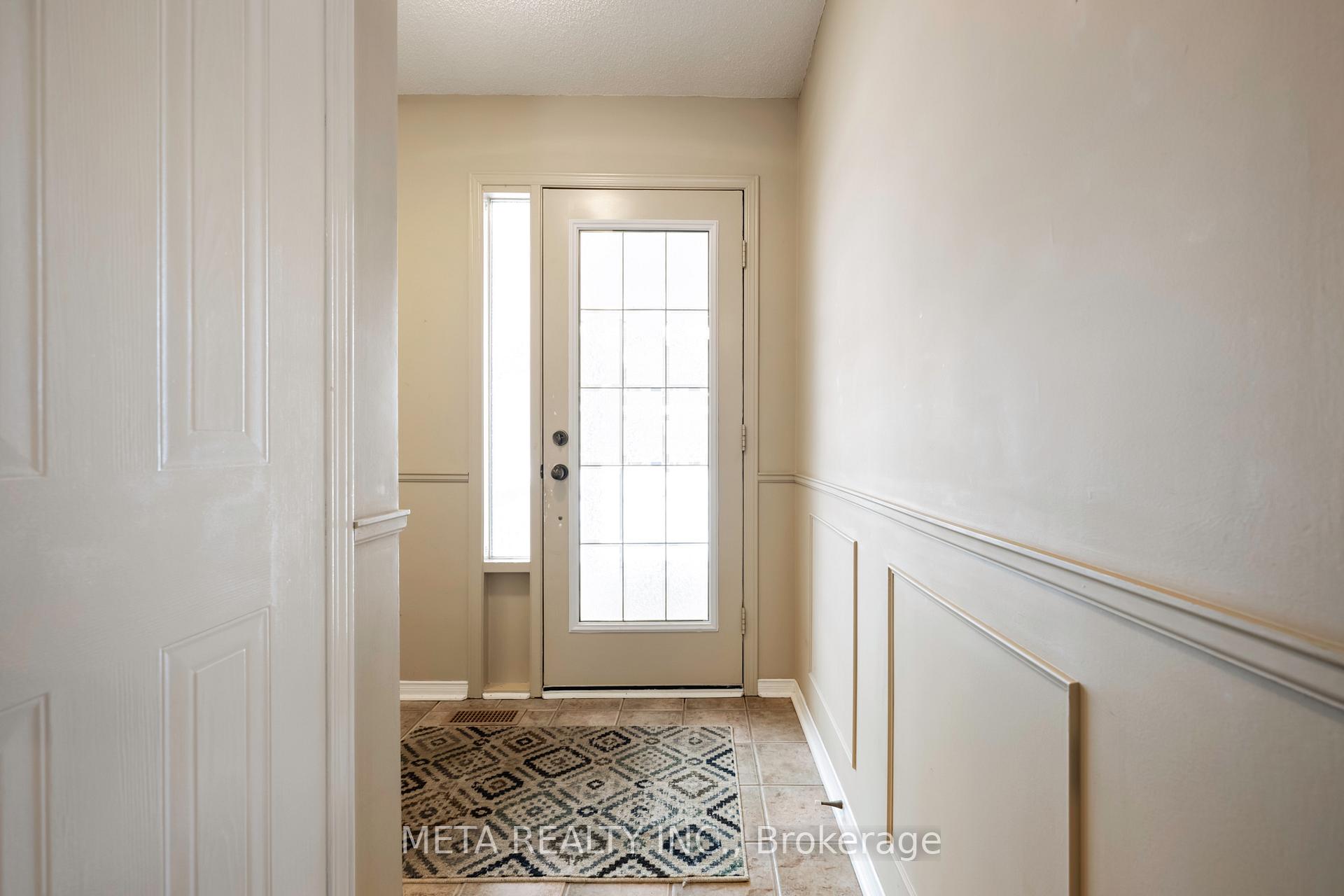 Photo 6 of Unit 30, 39 Ptarmigan Drive, Guelph, Kortright Hills — HOMEH