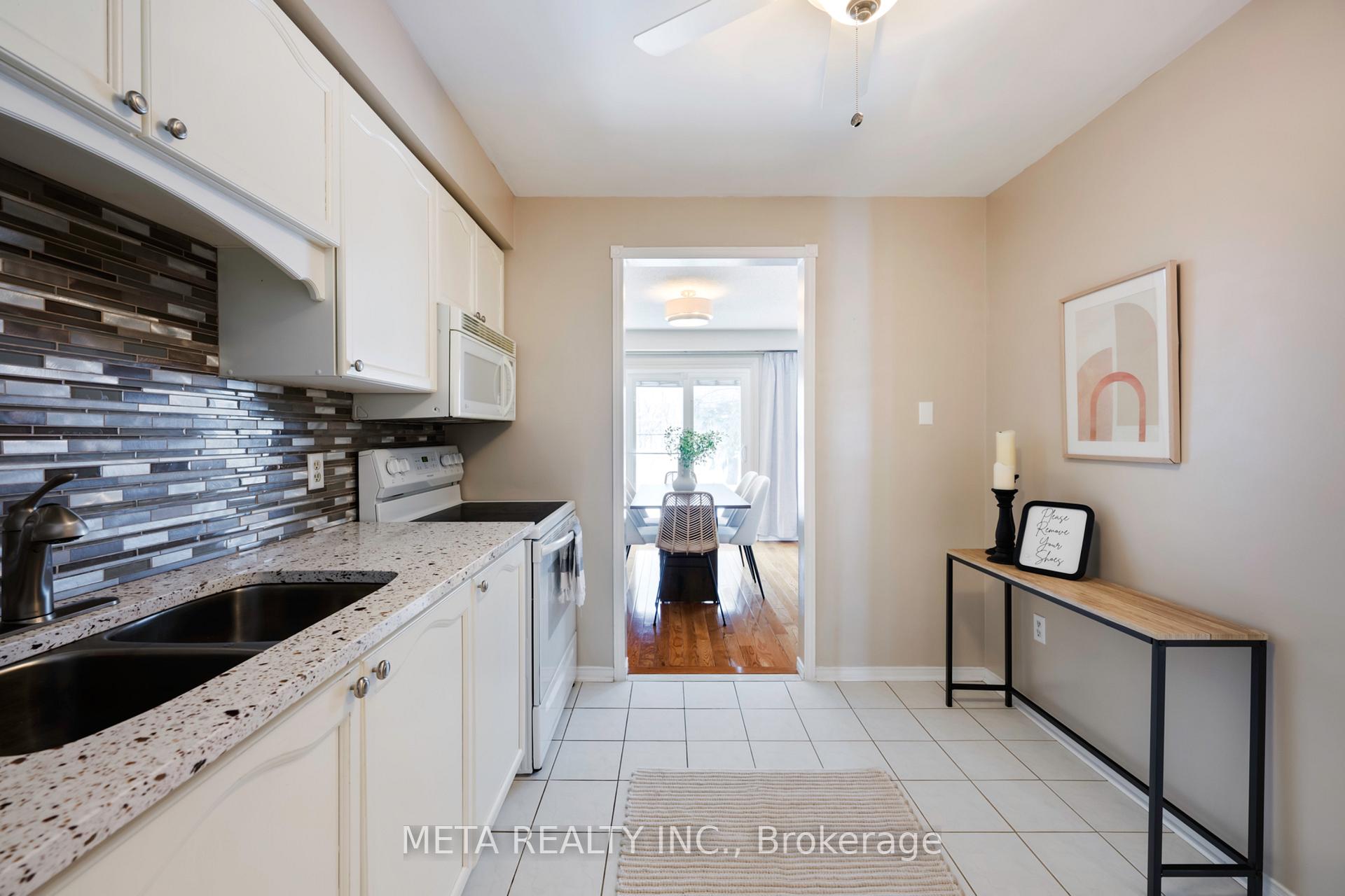 Photo 18 of Unit 30, 39 Ptarmigan Drive, Guelph, Kortright Hills — HOMEH