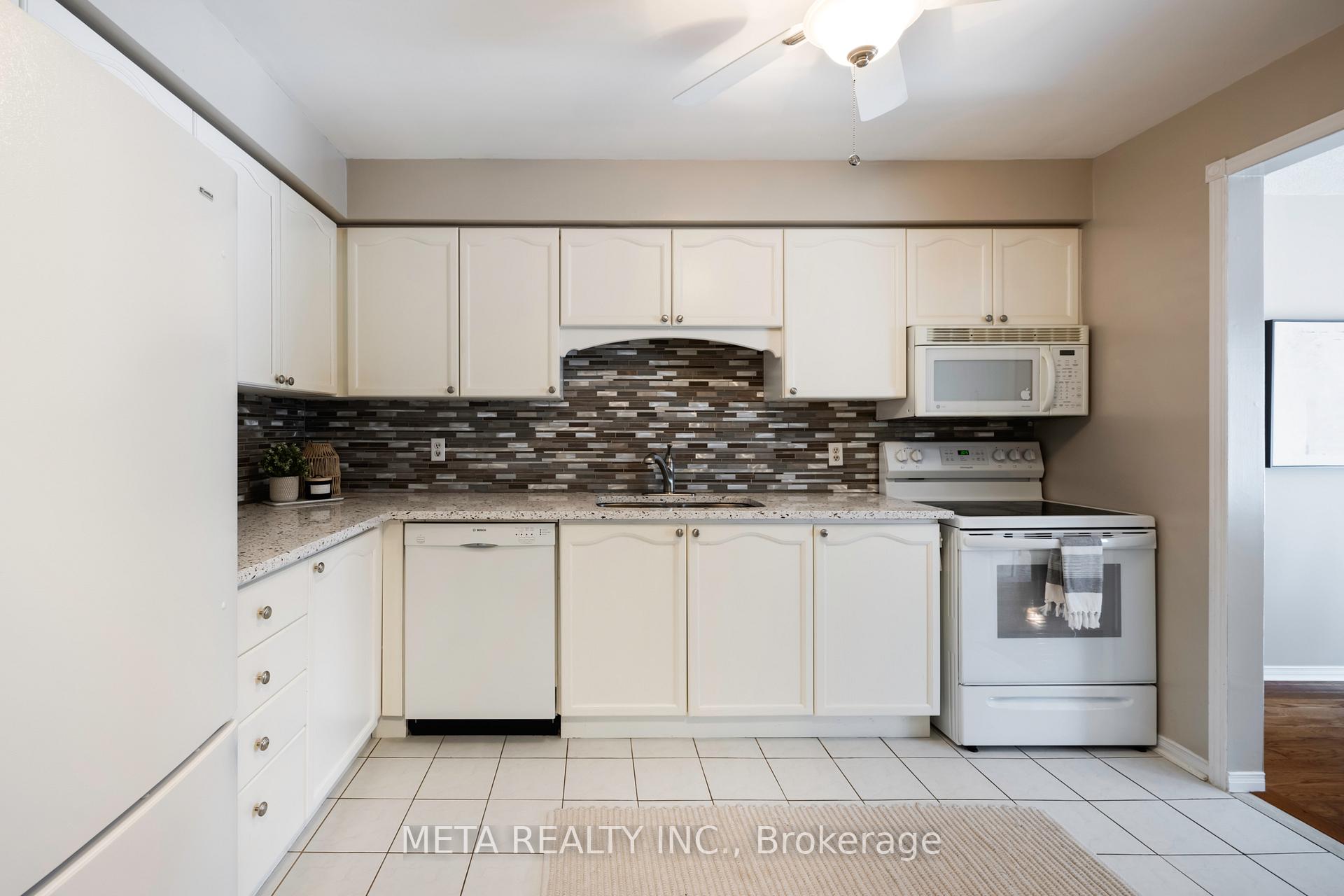 Photo 20 of Unit 30, 39 Ptarmigan Drive, Guelph, Kortright Hills — HOMEH