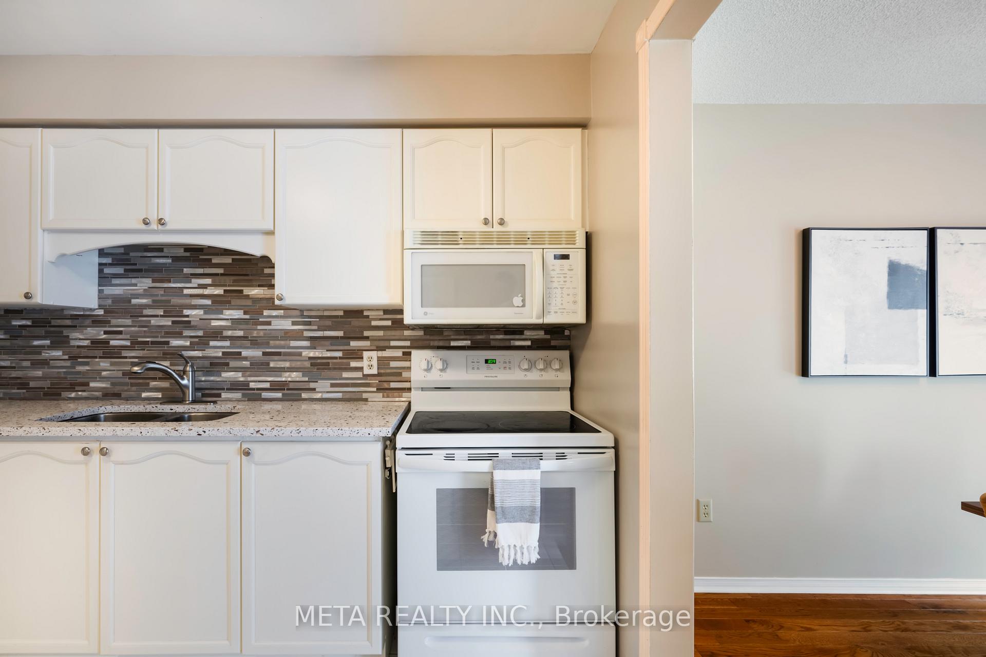 Photo 21 of Unit 30, 39 Ptarmigan Drive, Guelph, Kortright Hills — HOMEH