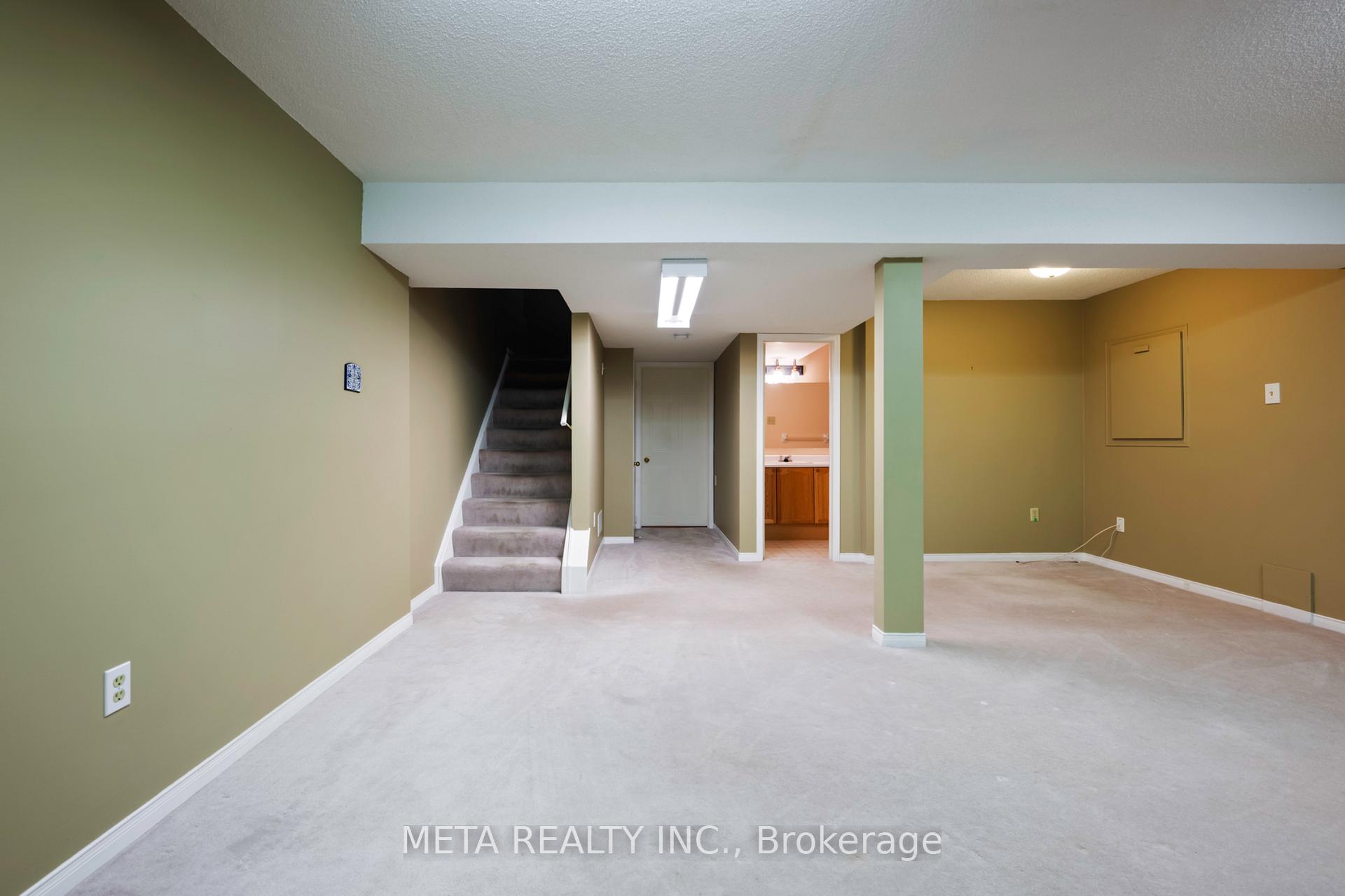 Photo 37 of Unit 30, 39 Ptarmigan Drive, Guelph, Kortright Hills — HOMEH
