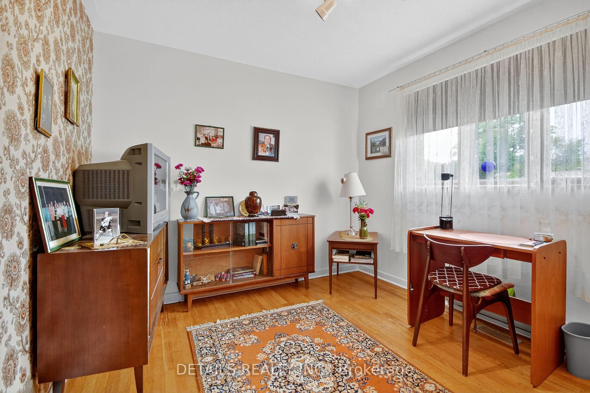 Photo 17 of 101 Hilliard Avenue, Ottawa, City View/Skyline/Fisher Heights/Parkwood Hills — HOMEH