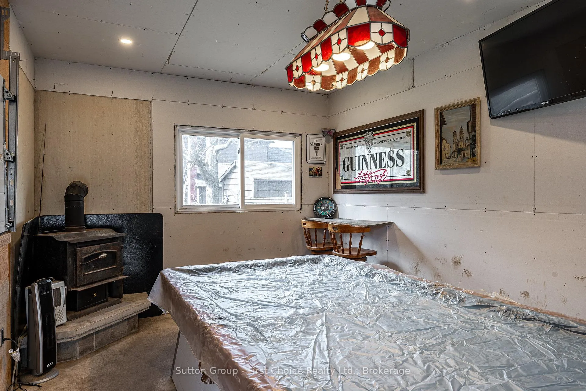 Photo 43 of 60 Jones Street, Stratford — HOMEH