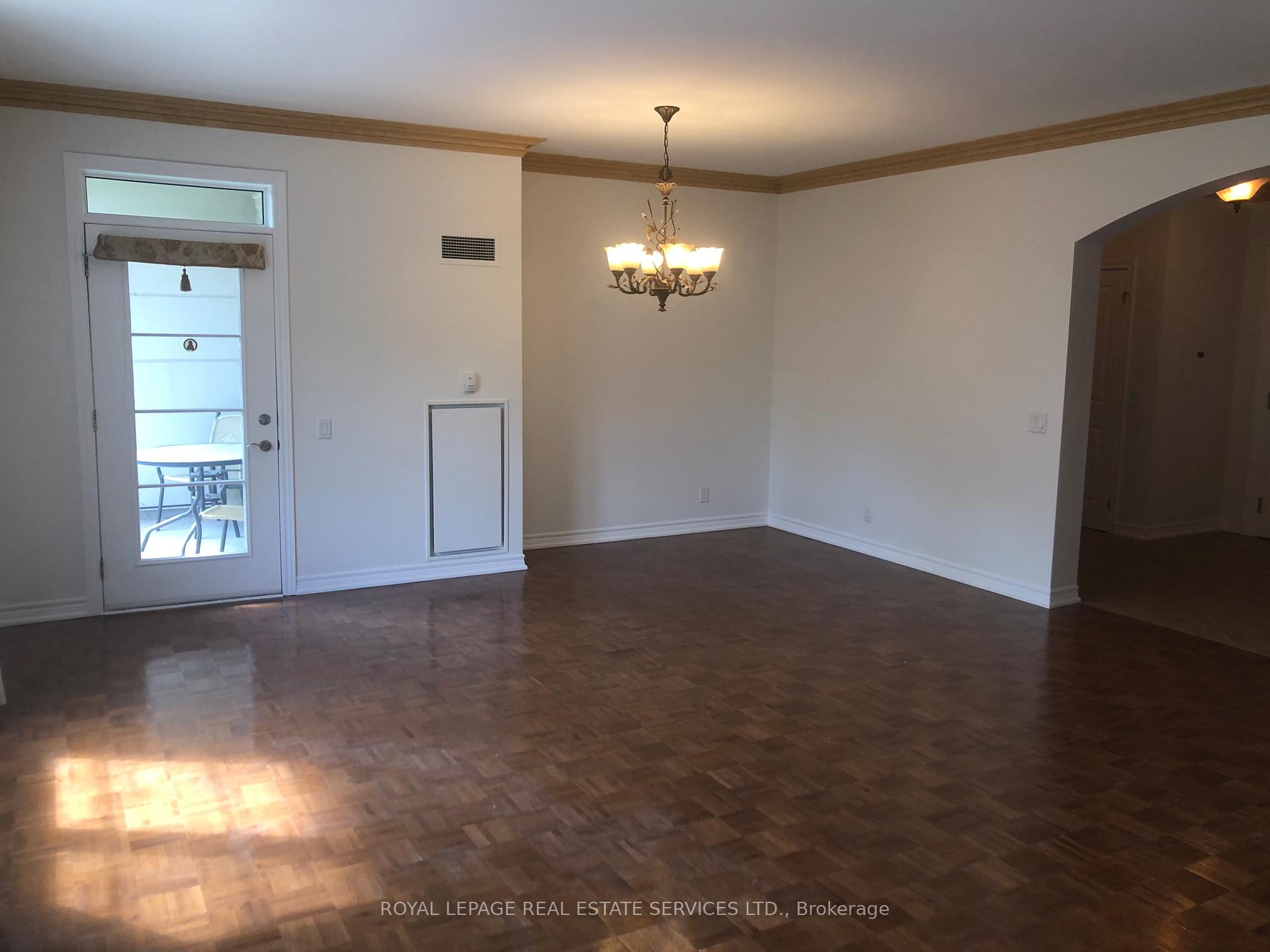 Photo 5 of Unit 109, 9519 Keele Street, Vaughan, Maple — HOMEH