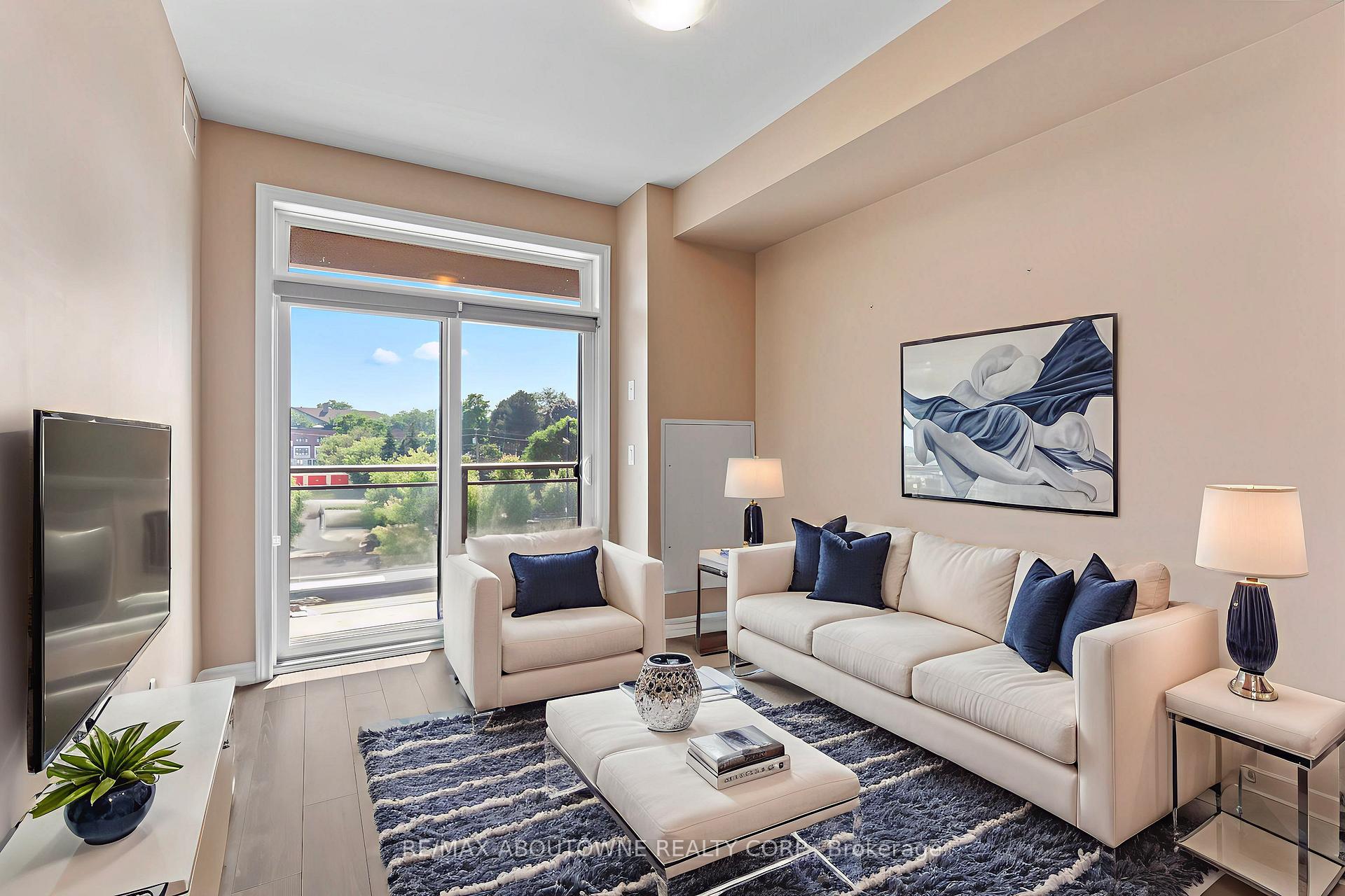 Front of Unit 322, 457 Plains Road E