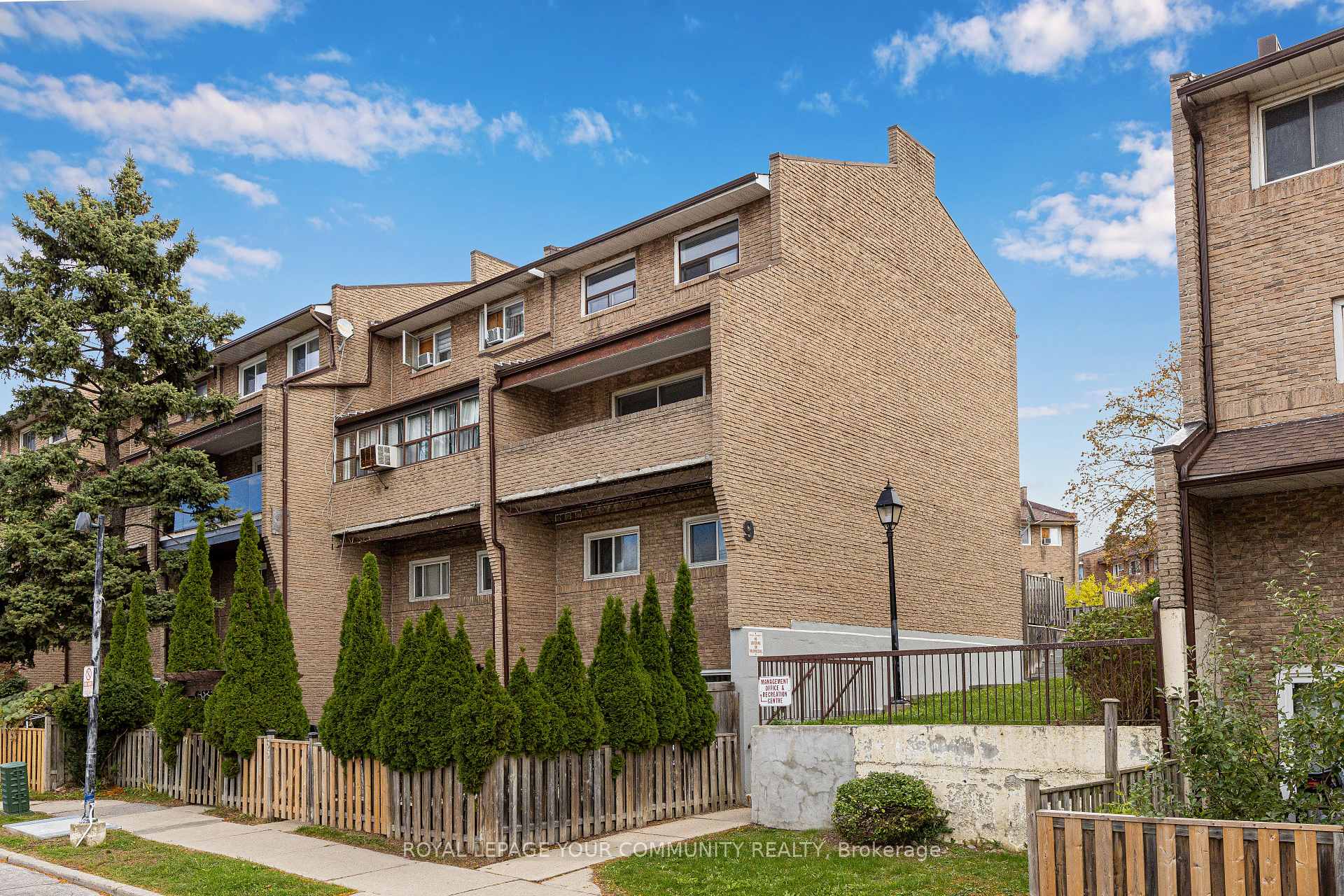 Front of Unit 66, 91 Muir Drive