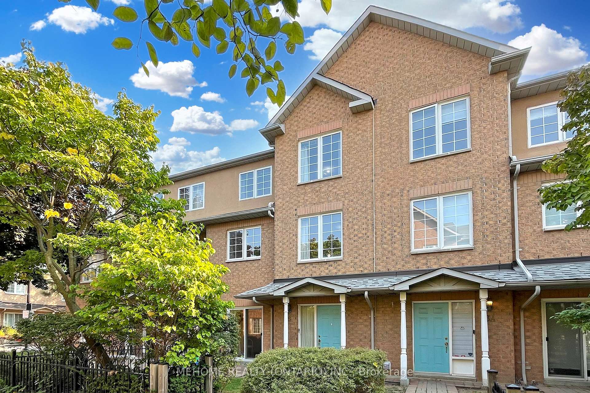 Photo 1 of Unit 5, 16 Cox Boulevard, Markham, Unionville — HOMEH