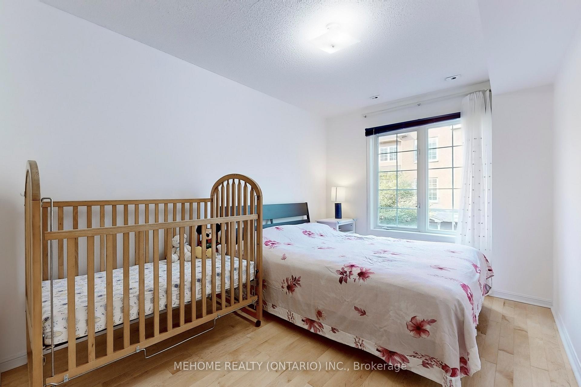 Photo 16 of Unit 5, 16 Cox Boulevard, Markham, Unionville — HOMEH