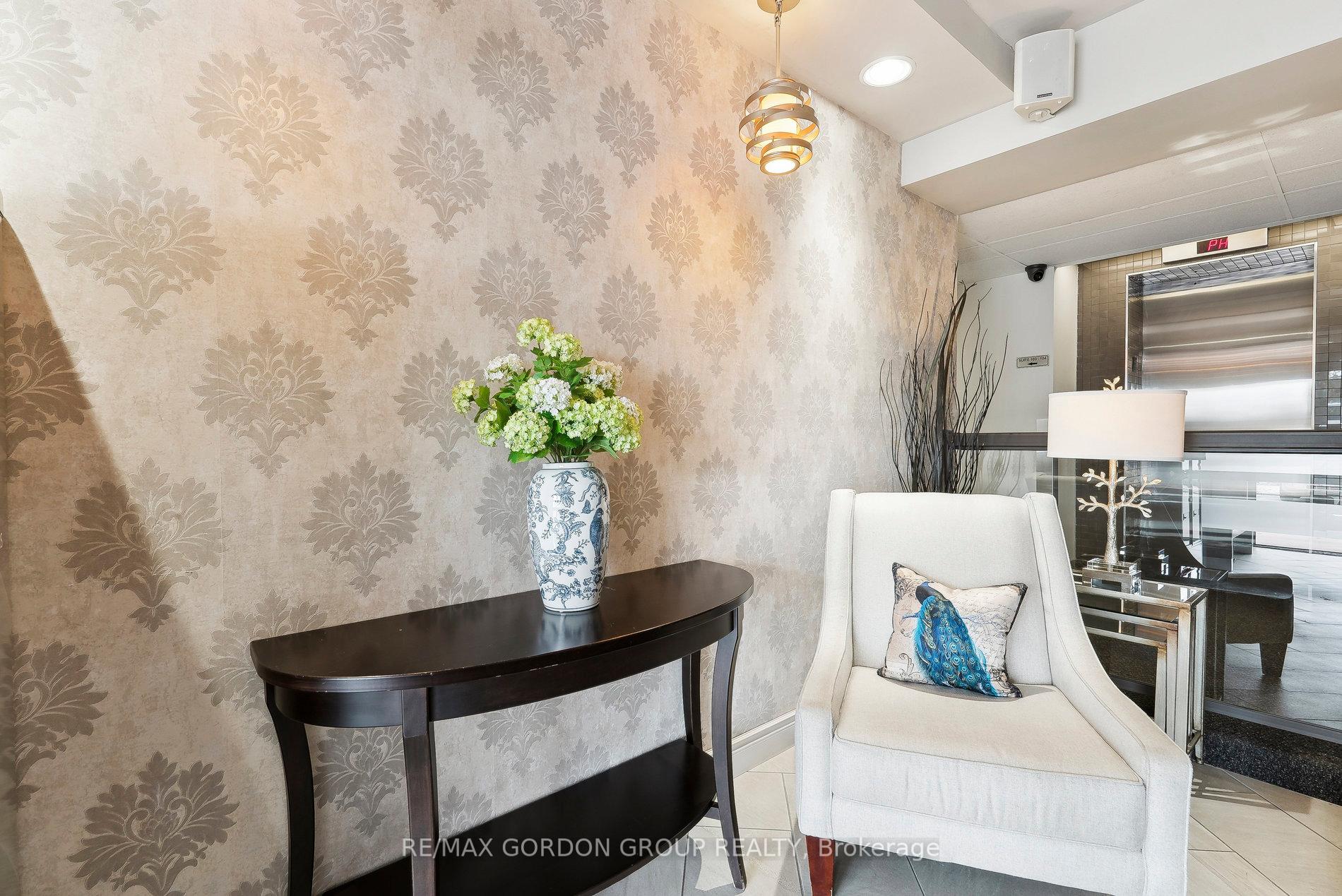 Photo 6 of Unit 601, 414 Blake Street, Barrie, Codrington — HOMEH
