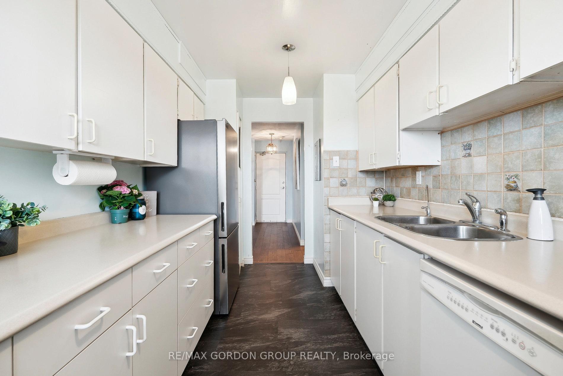 Photo 21 of Unit 601, 414 Blake Street, Barrie, Codrington — HOMEH
