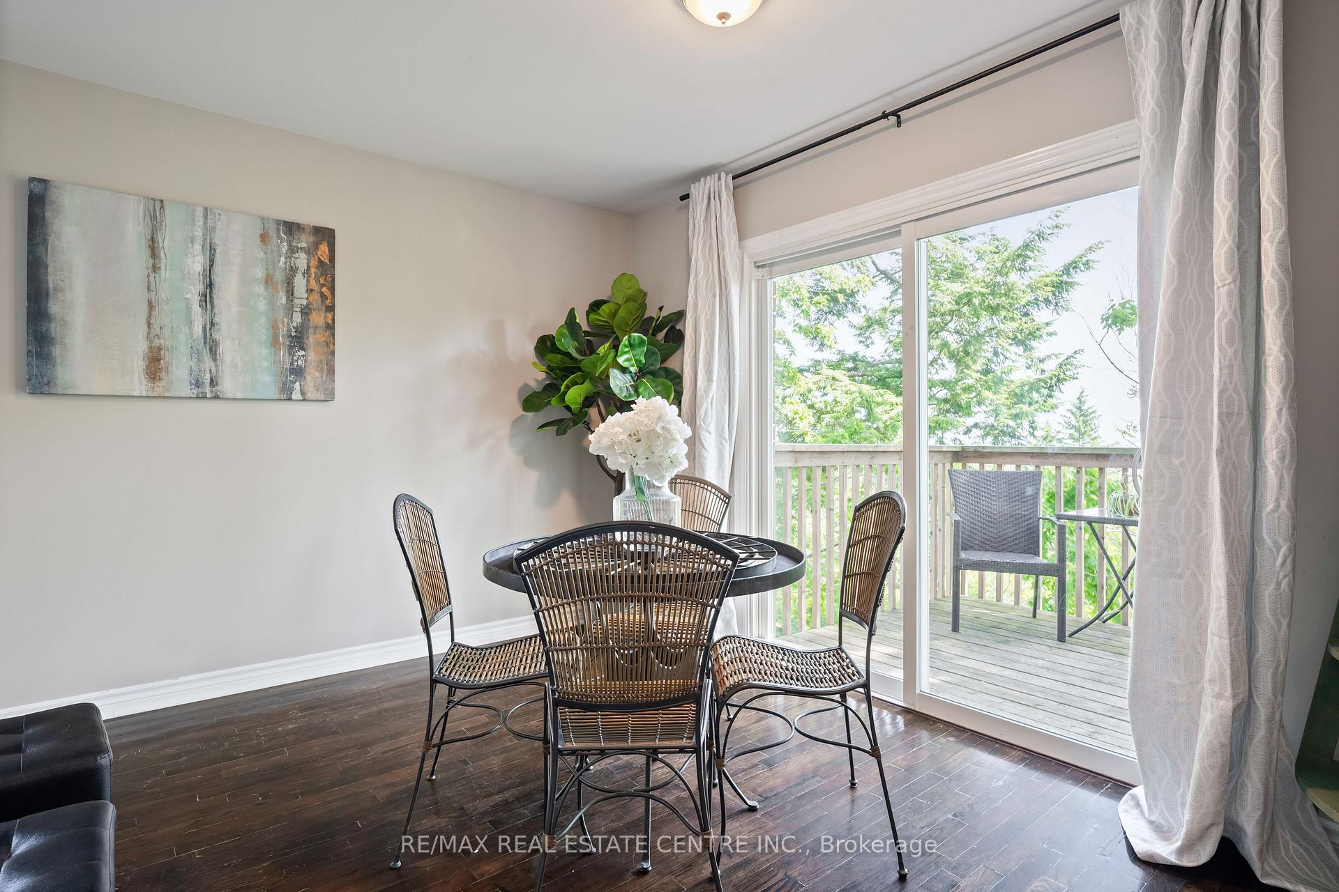 Photo 32 of Unit 3, 30 Loggers Run, Barrie, Ardagh — HOMEH
