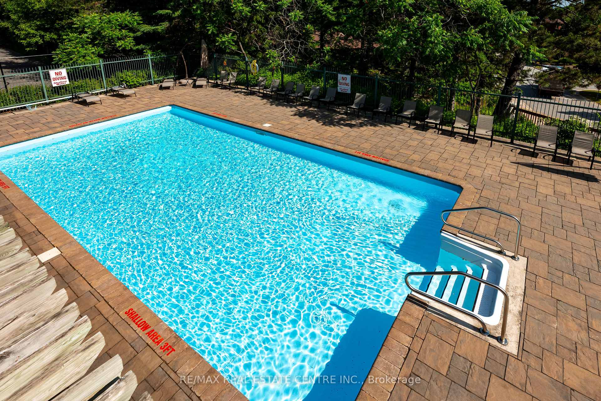 Photo 43 of Unit 3, 30 Loggers Run, Barrie, Ardagh — HOMEH