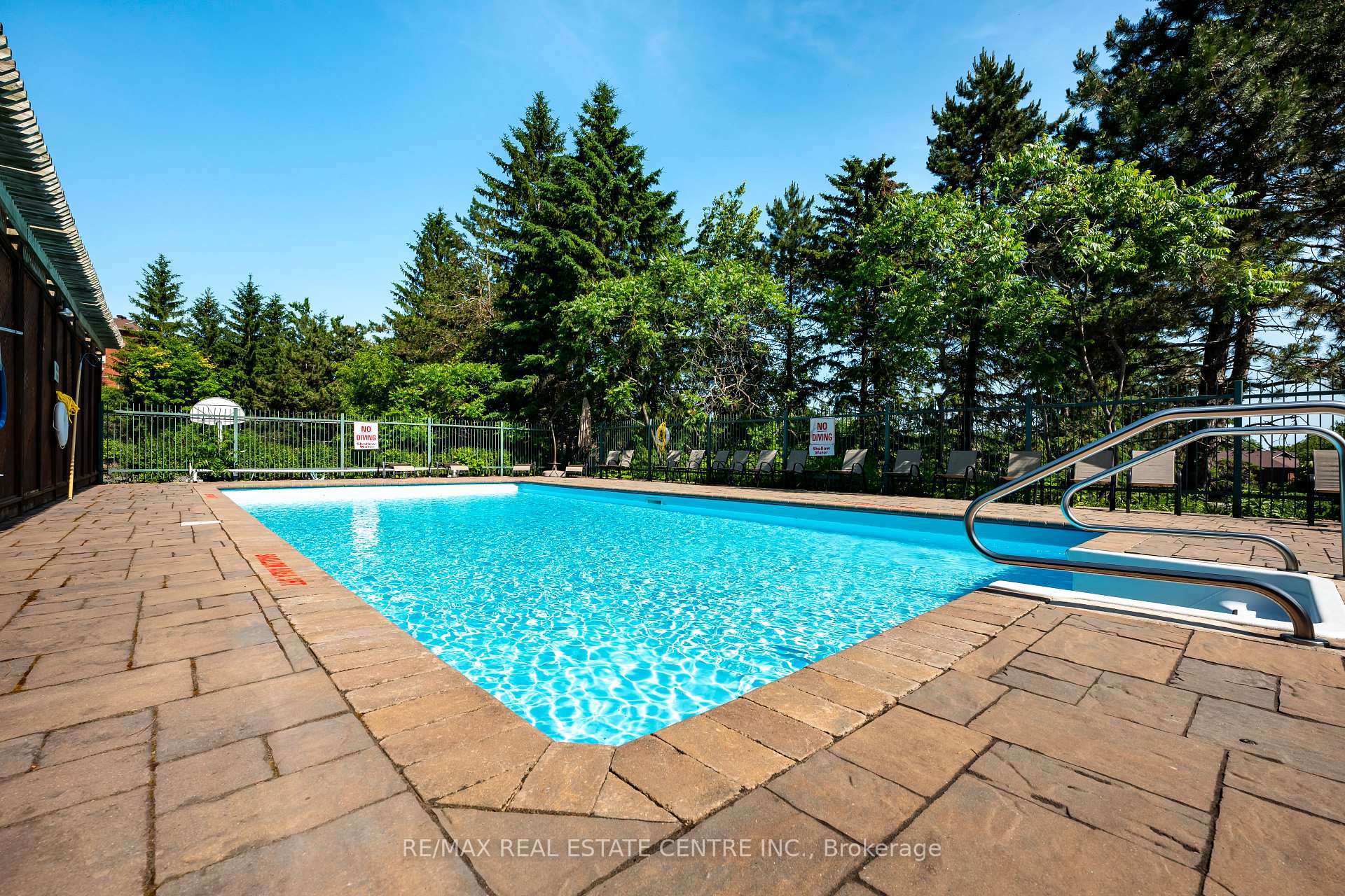 Photo 45 of Unit 3, 30 Loggers Run, Barrie, Ardagh — HOMEH