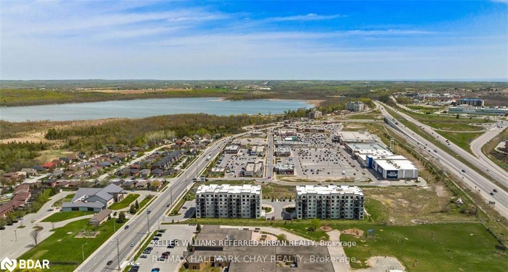 Photo 2 of Unit 309, 295 Cundles Road E, Barrie, Alliance — HOMEH