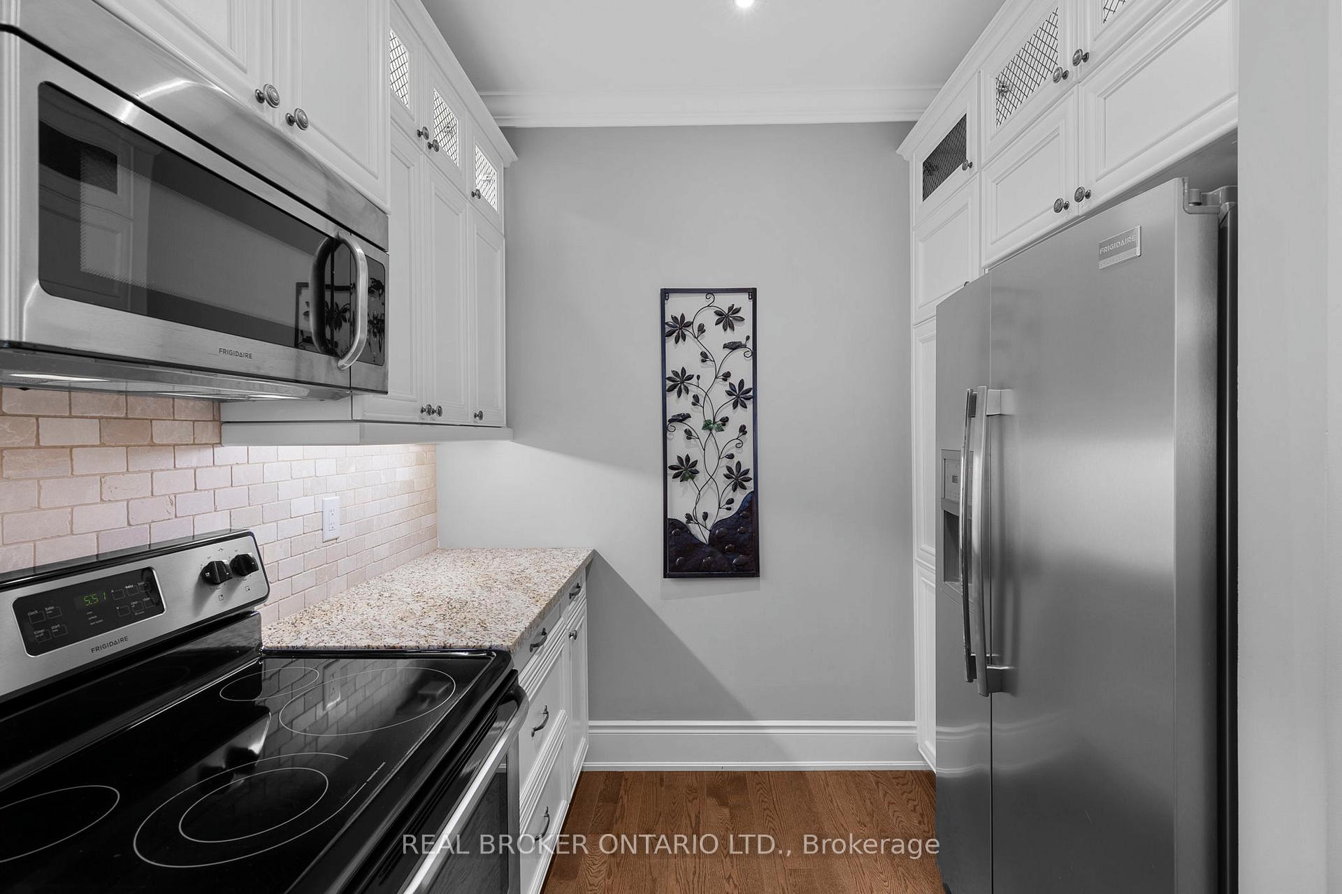Photo 9 of 3315 Beach Club Boulevard, Severn, West Shore — HOMEH