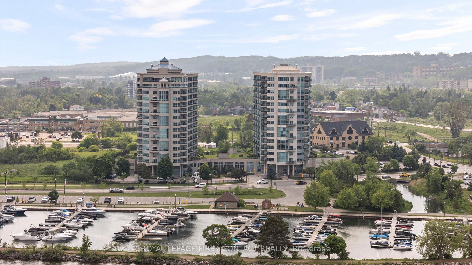 Photo 2 of Unit 1603, 6 Toronto Street, Barrie, City Centre — HOMEH