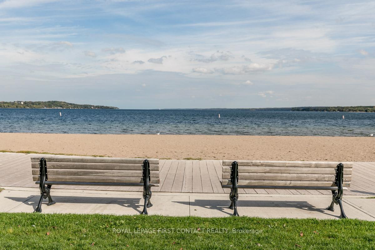 Photo 40 of Unit 1603, 6 Toronto Street, Barrie, City Centre — HOMEH