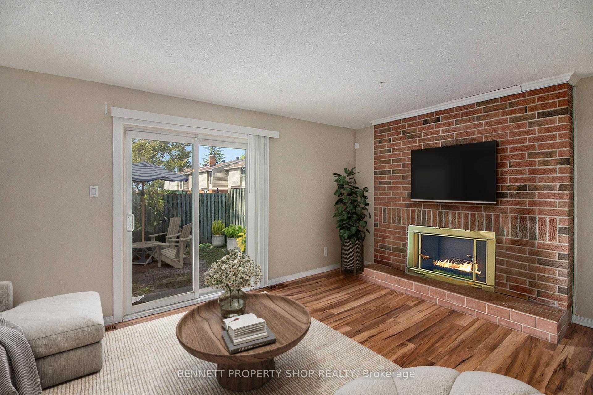 Photo 5 of Unit 15, 840 Cahill Drive W, Ottawa, Hunt Club — HOMEH