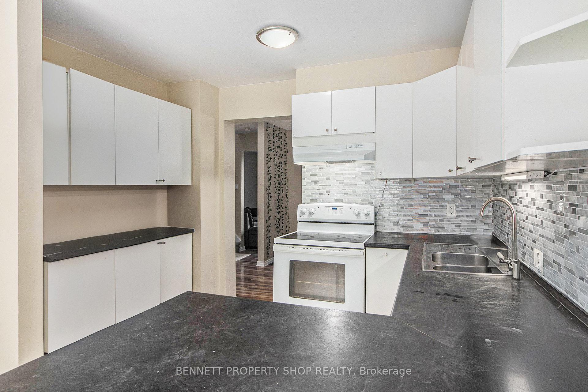 Photo 8 of Unit 15, 840 Cahill Drive W, Ottawa, Hunt Club — HOMEH