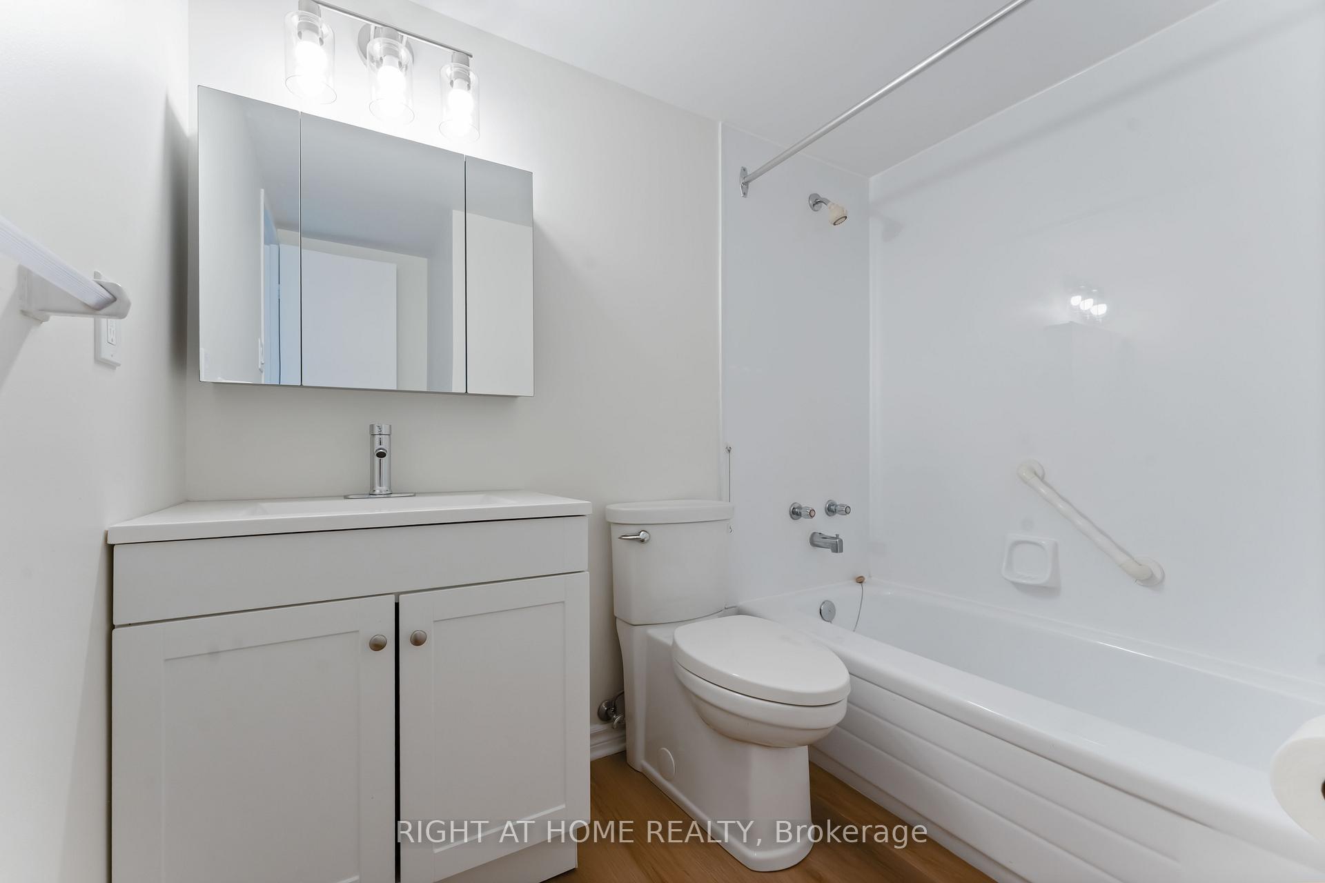 Photo 28 of Unit 302, 555 Brittany Drive, Ottawa, Viscount Alexander Park — HOMEH