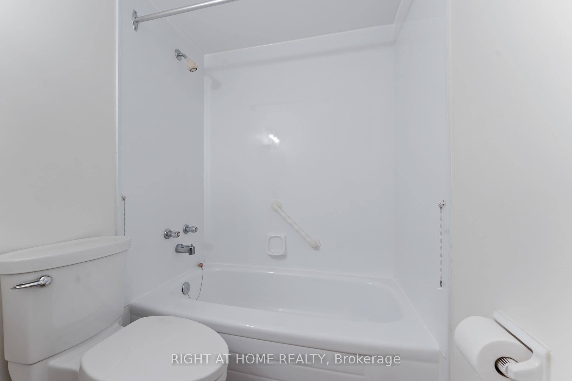Photo 29 of Unit 302, 555 Brittany Drive, Ottawa, Viscount Alexander Park — HOMEH