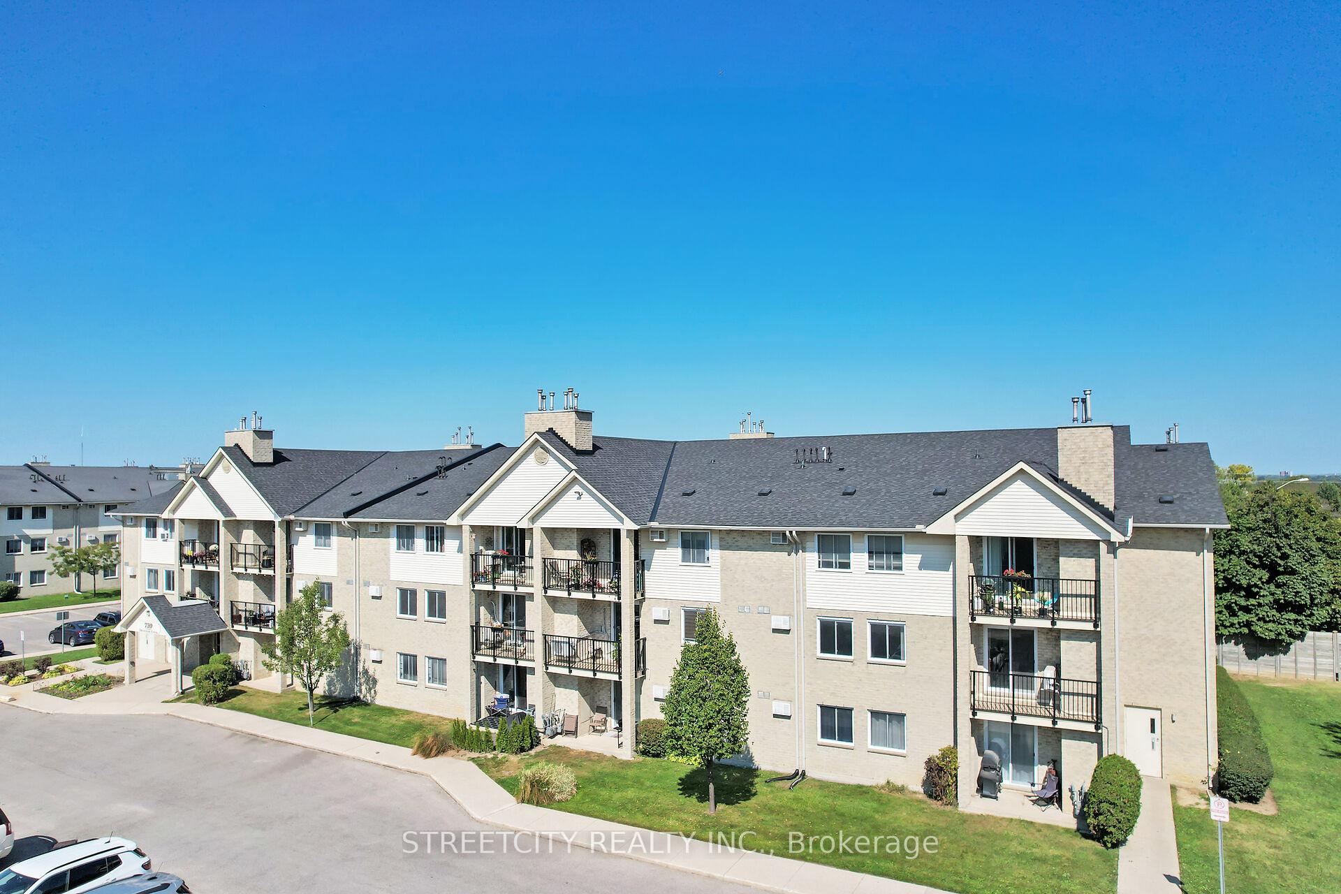 Front of Unit 209, 739 Deveron Crescent