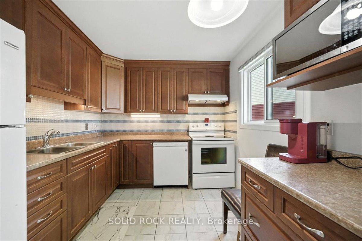 Photo 12 of 161 Teal Crescent, Ottawa, Chatelaine Village — HOMEH