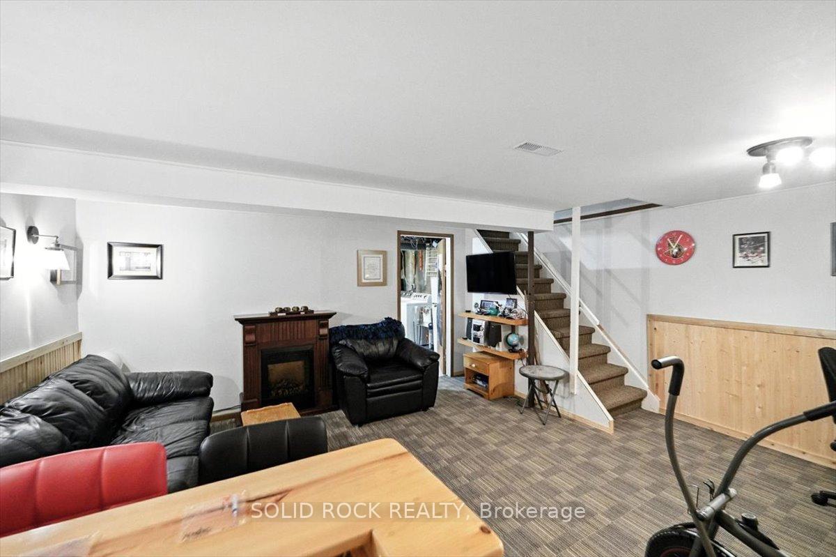 Photo 28 of 161 Teal Crescent, Ottawa, Chatelaine Village — HOMEH