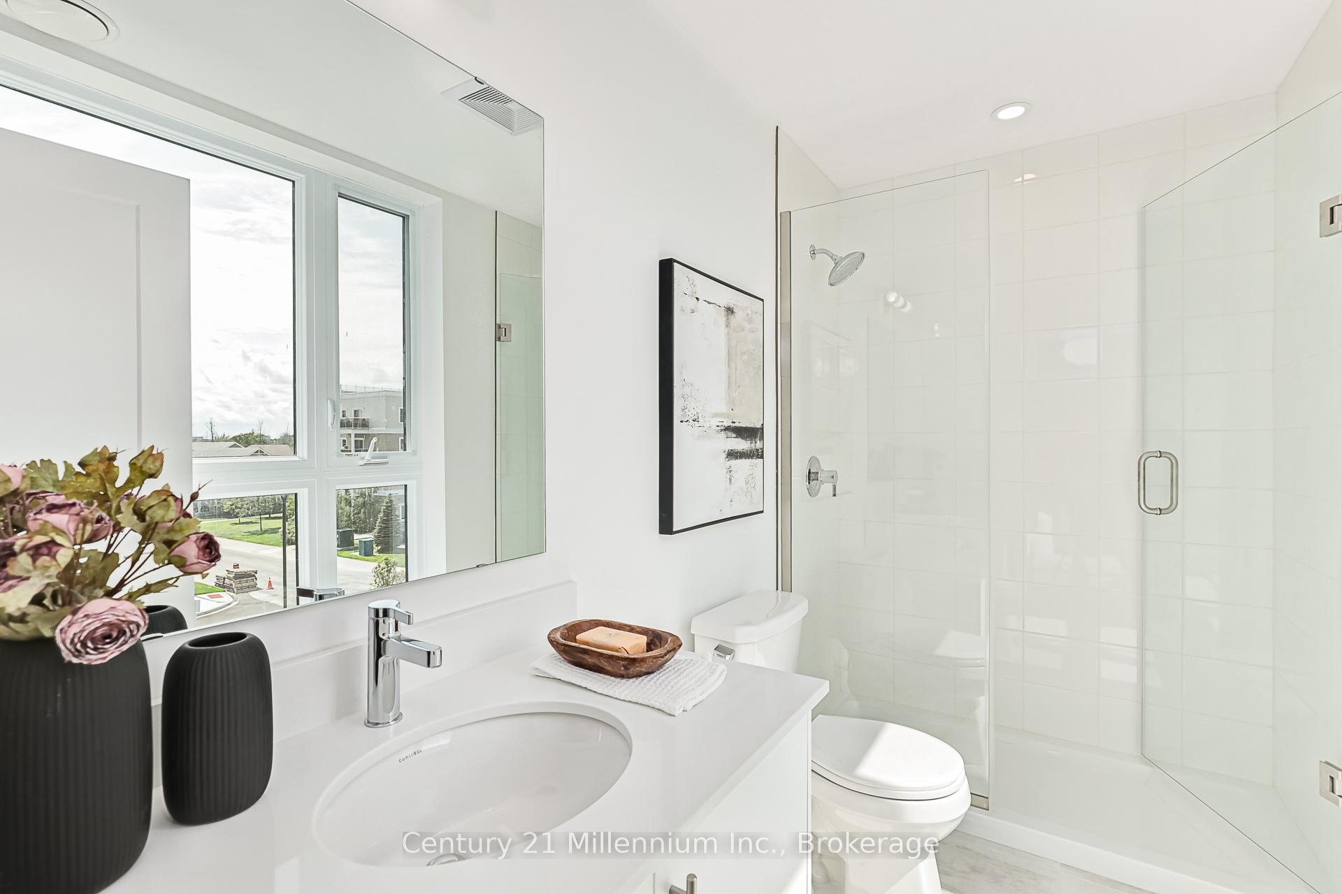 Photo 33 of Unit 324, 4 Kimberly Lane, Collingwood — HOMEH