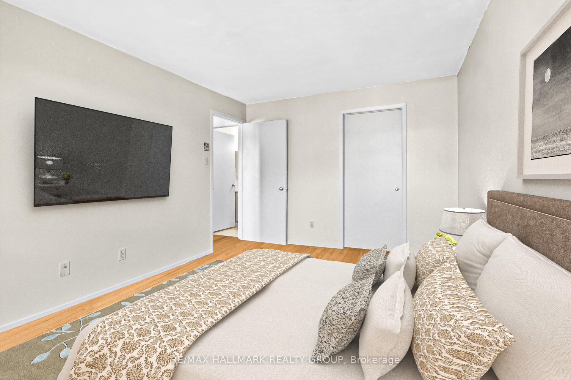 Photo 18 of Unit 306, 270 Brittany Drive, Ottawa, Viscount Alexander Park — HOMEH