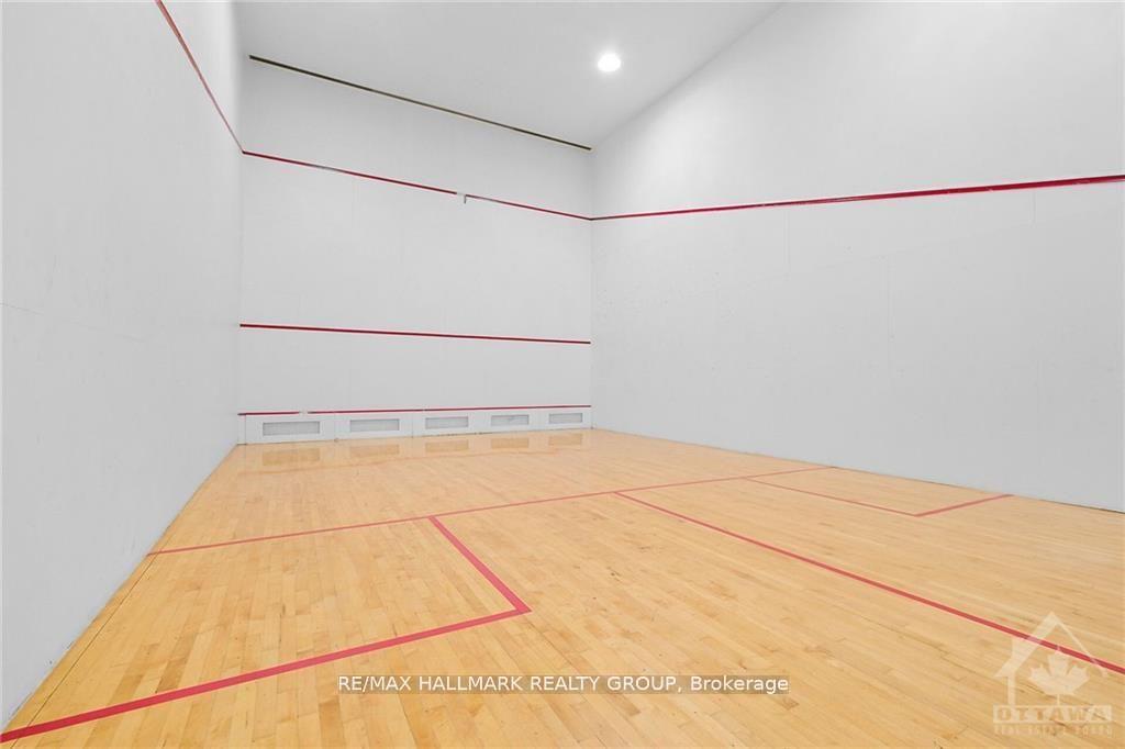 Photo 35 of Unit 306, 270 Brittany Drive, Ottawa, Viscount Alexander Park — HOMEH