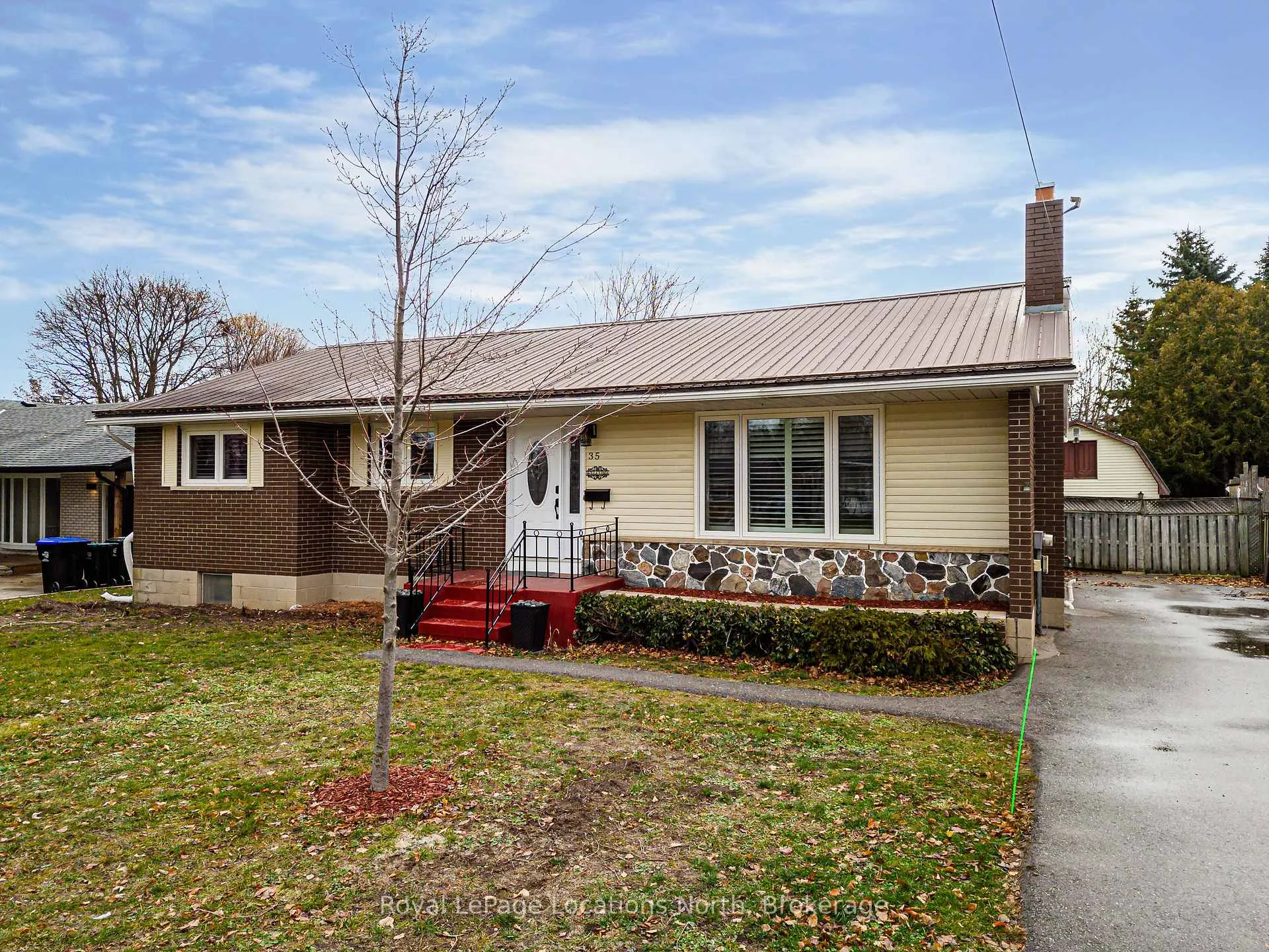 Photo 1 of 35 Walnut Street, Collingwood — HOMEH