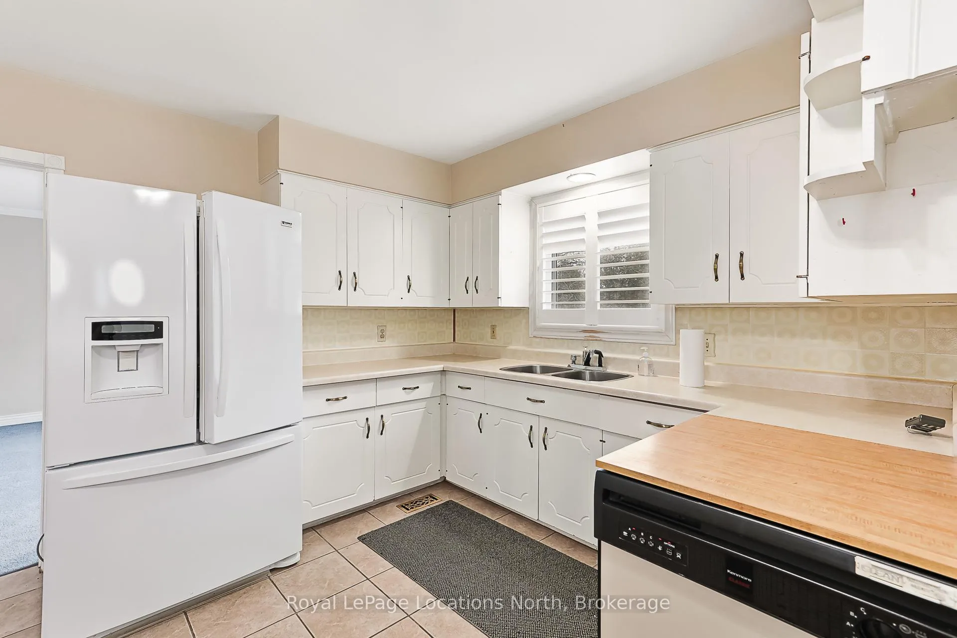 Photo 10 of 35 Walnut Street, Collingwood — HOMEH