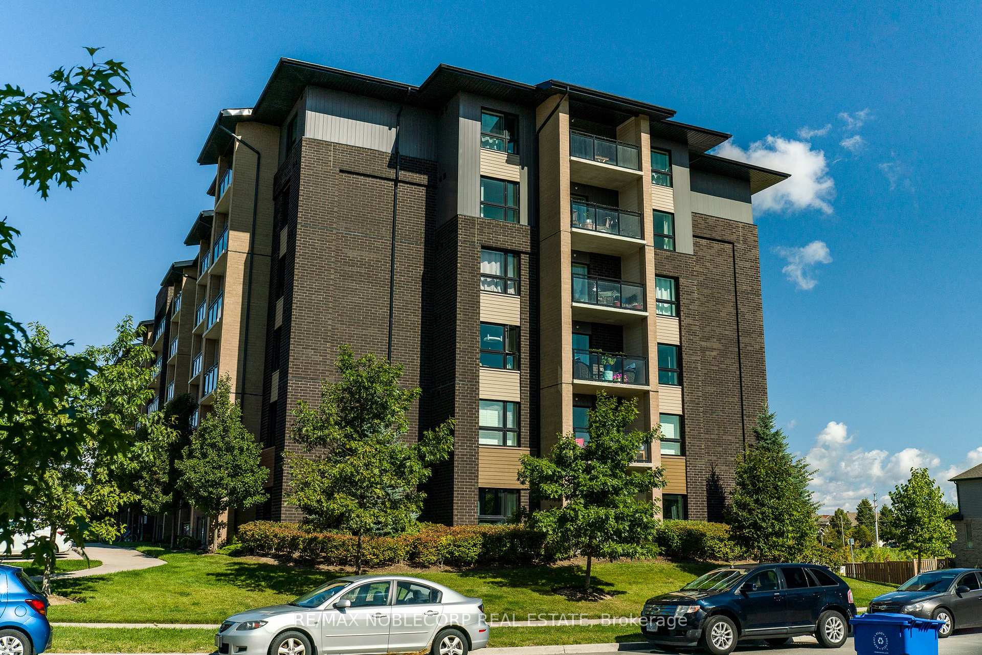 Photo 1 of Unit 504, 7 Kay Crescent, Guelph, Pineridge/Westminster Woods — HOMEH