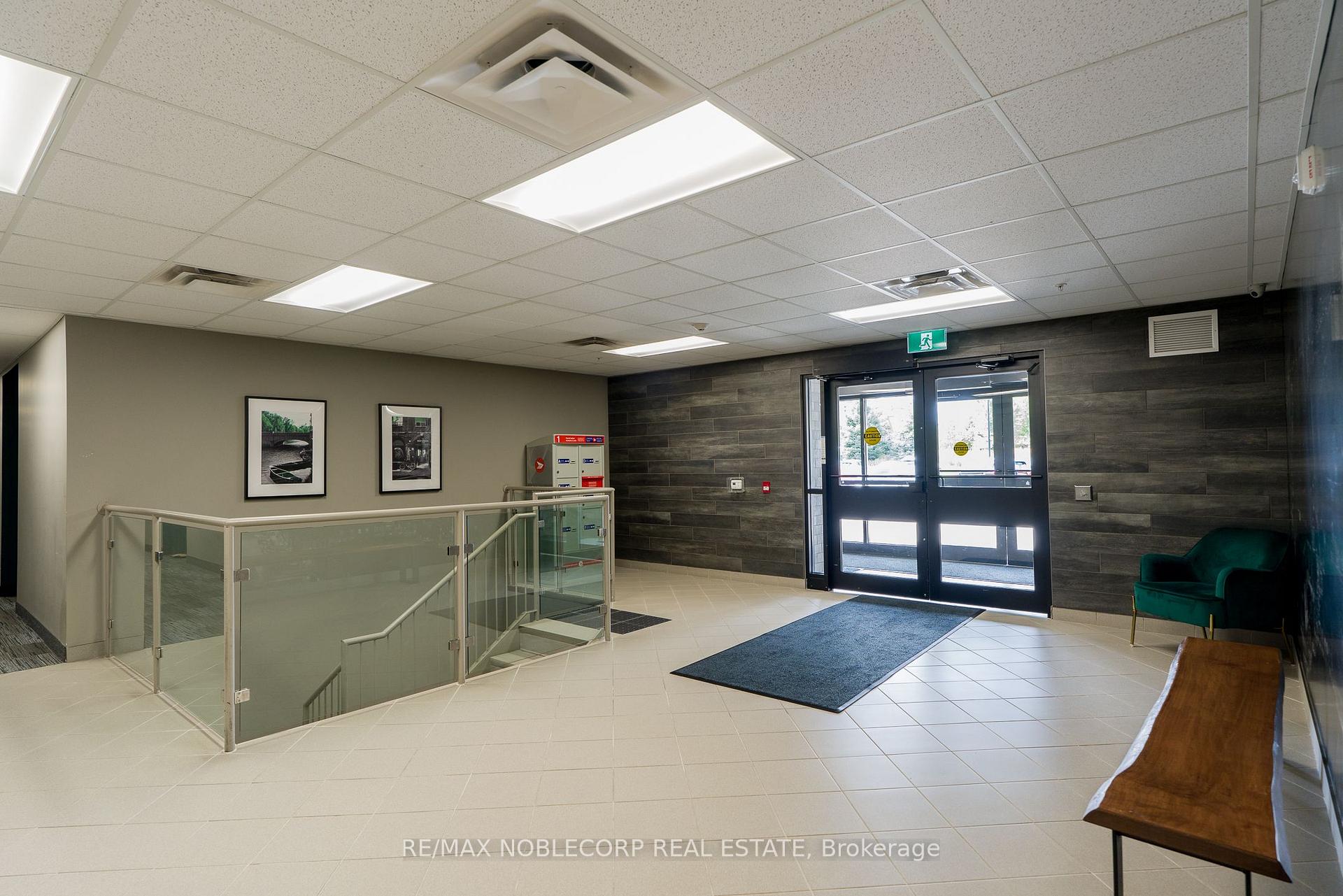 Photo 5 of Unit 504, 7 Kay Crescent, Guelph, Pineridge/Westminster Woods — HOMEH