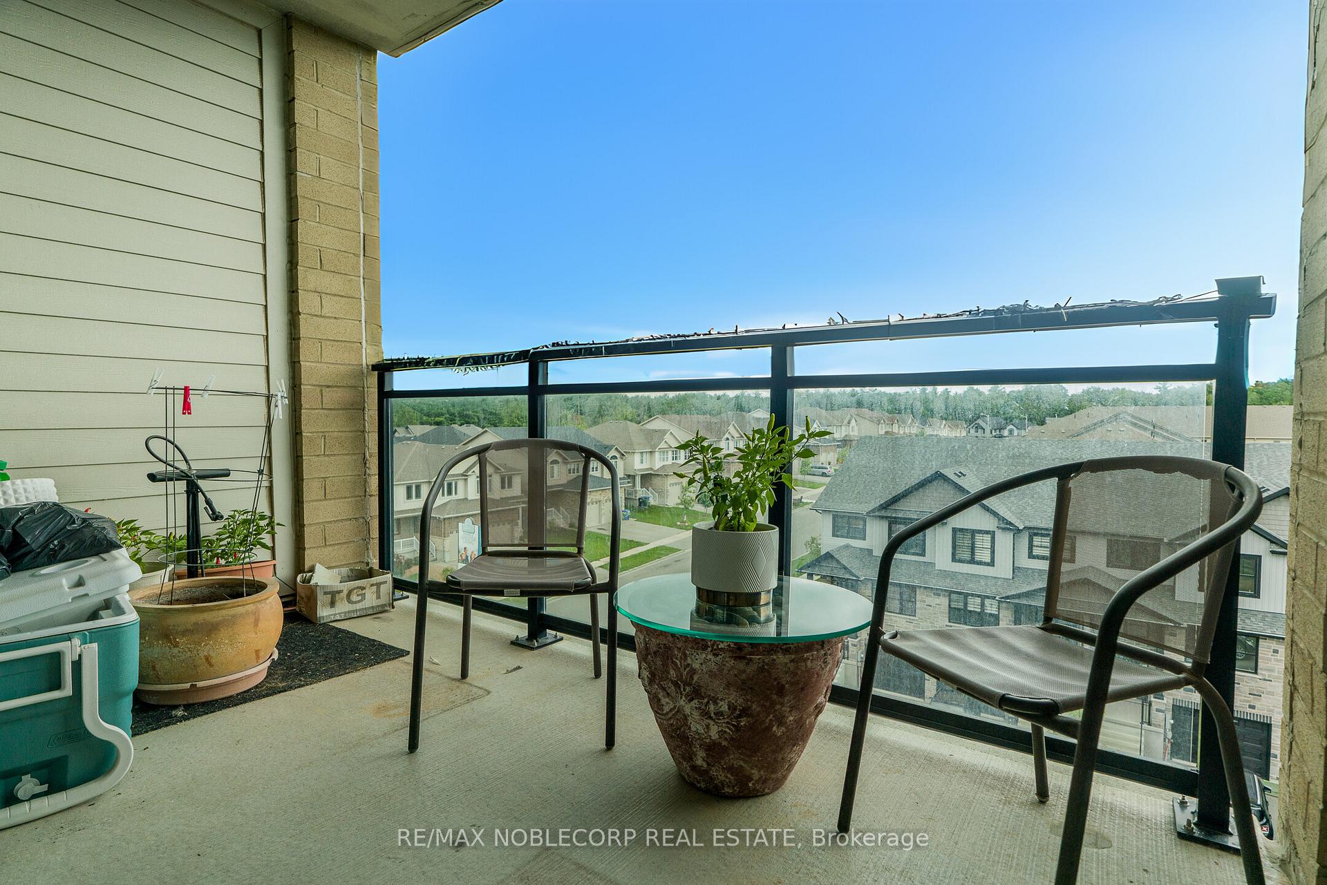Photo 18 of Unit 504, 7 Kay Crescent, Guelph, Pineridge/Westminster Woods — HOMEH