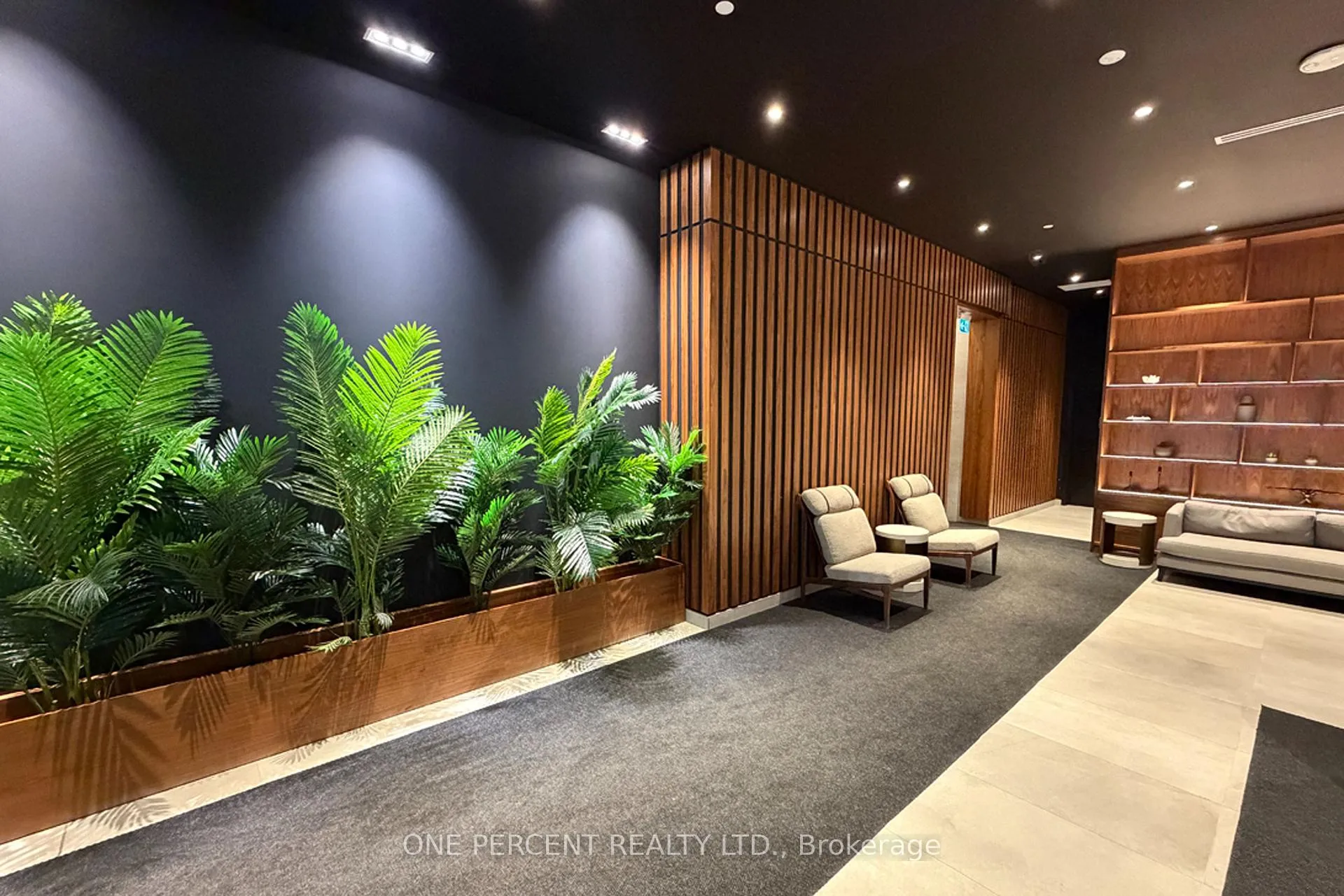 Photo 3 of Unit 410, 340 Queen Street, Ottawa, Ottawa Centre — HOMEH