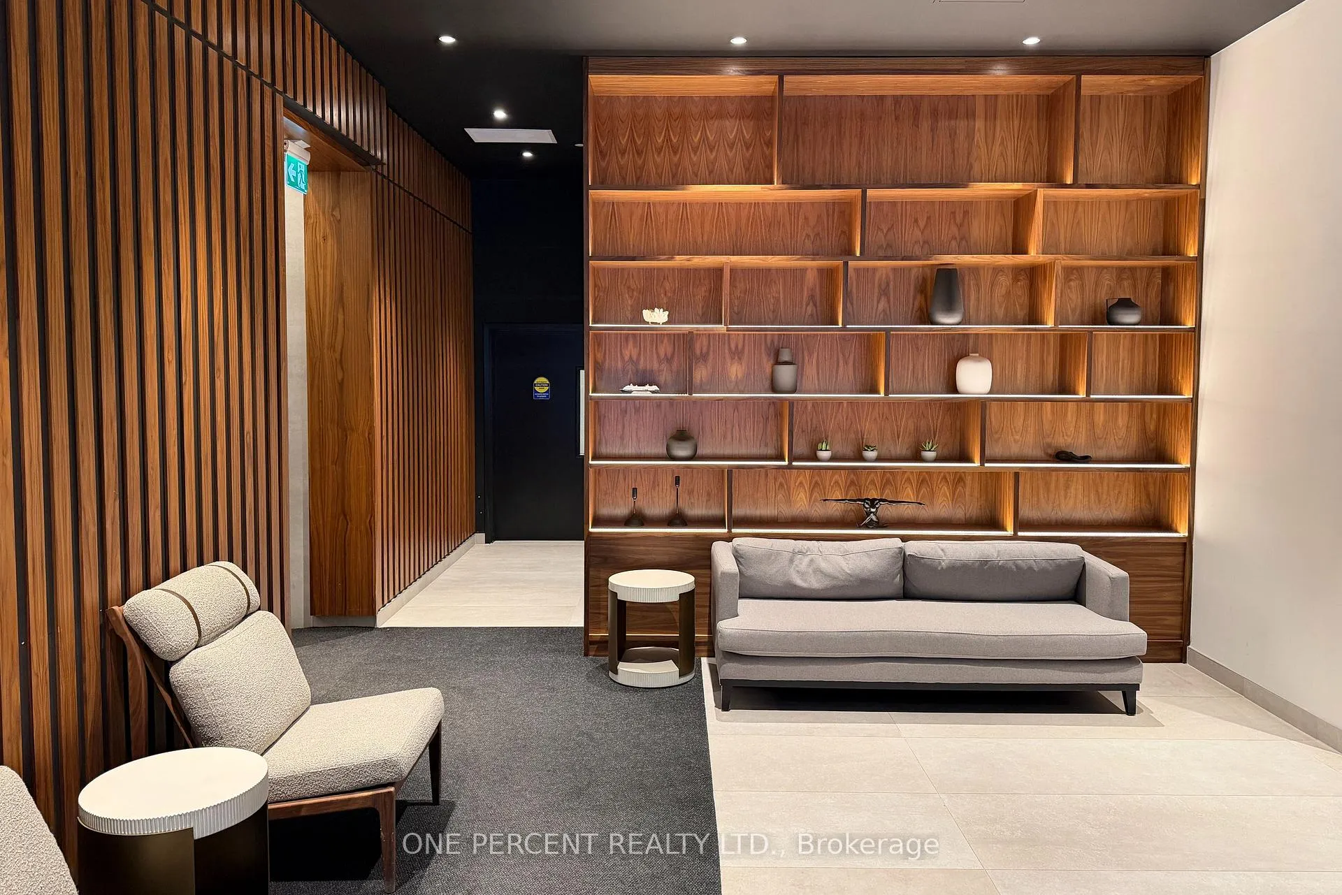 Photo 4 of Unit 410, 340 Queen Street, Ottawa, Ottawa Centre — HOMEH