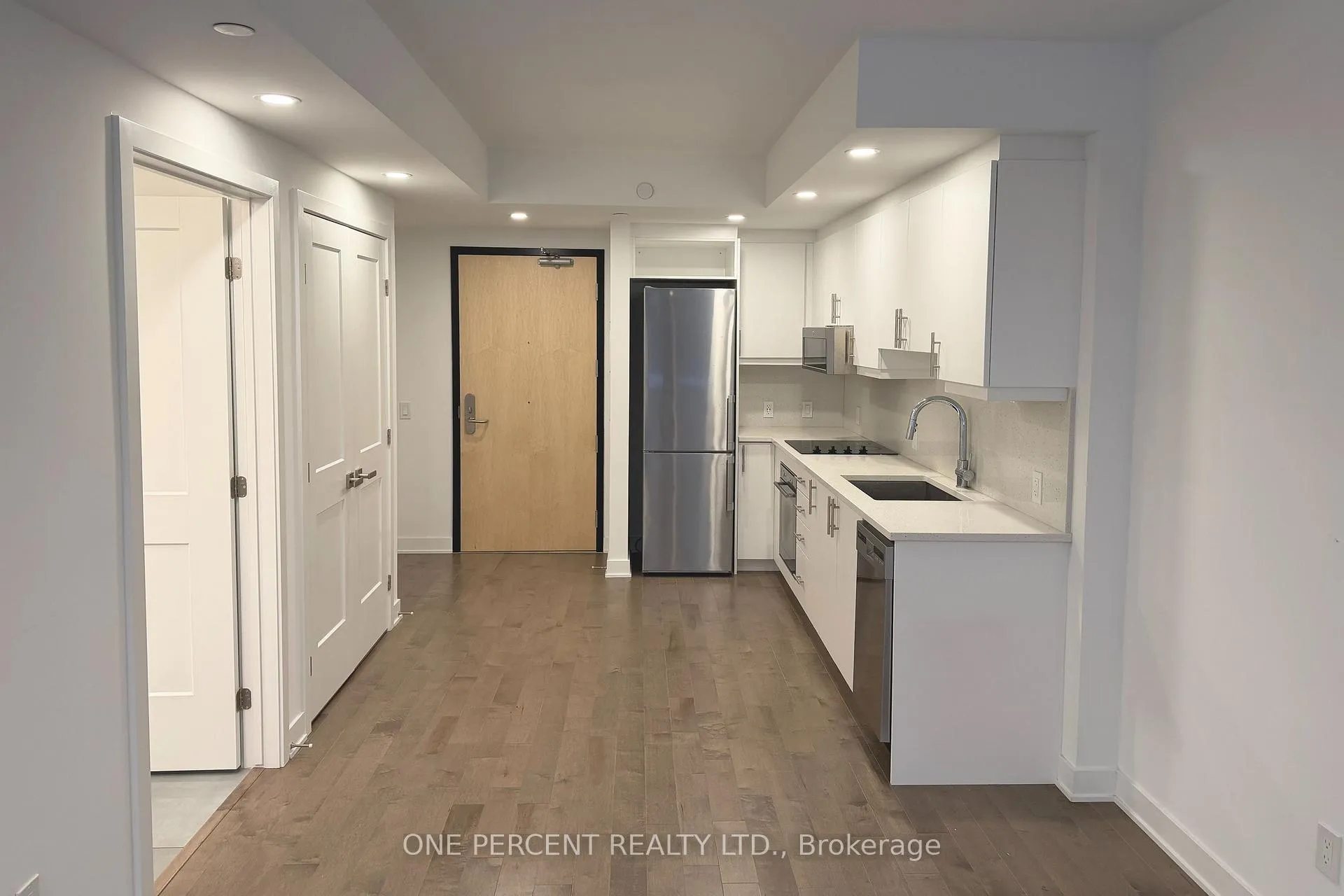 Photo 7 of Unit 410, 340 Queen Street, Ottawa, Ottawa Centre — HOMEH