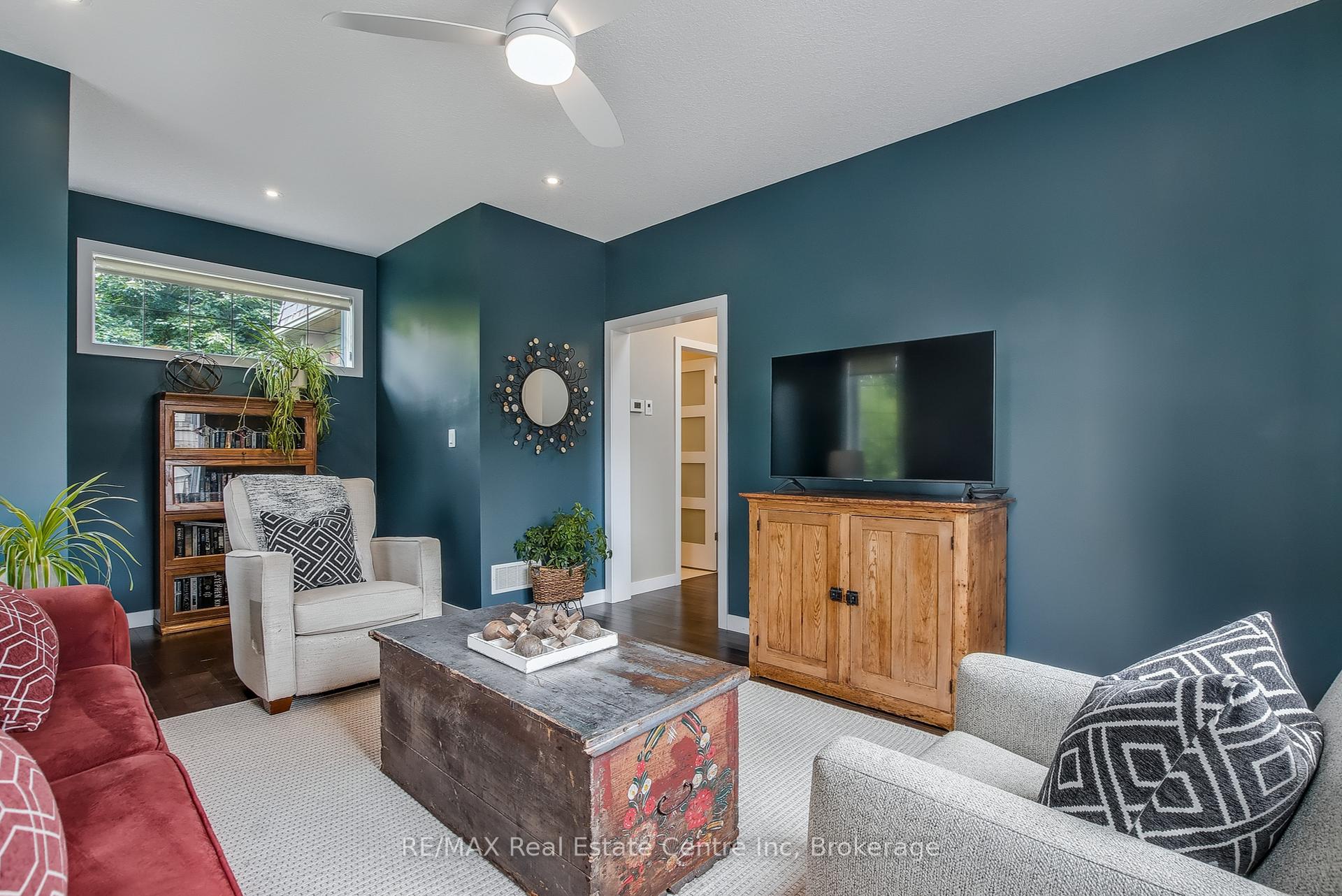 Photo 8 of Unit 16, 72 York Road, Guelph, St. Patrick's Ward — HOMEH