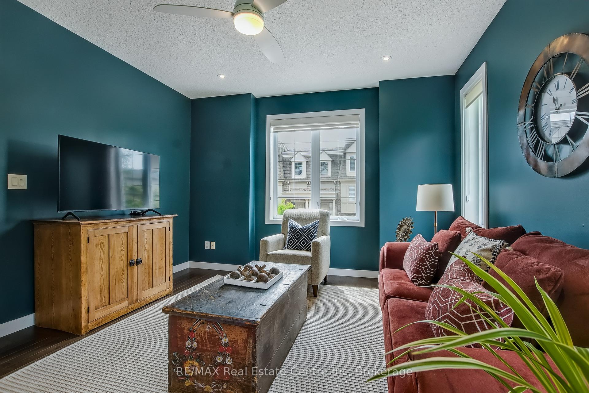 Photo 9 of Unit 16, 72 York Road, Guelph, St. Patrick's Ward — HOMEH