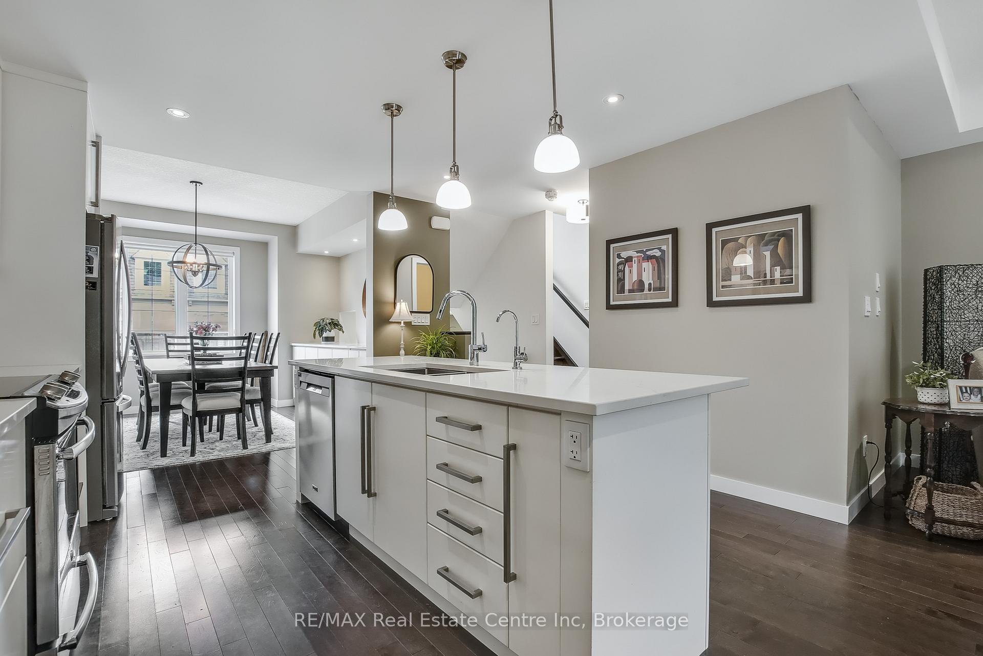 Photo 10 of Unit 16, 72 York Road, Guelph, St. Patrick's Ward — HOMEH