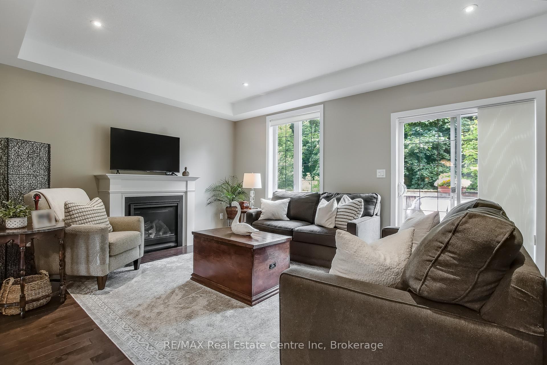Photo 14 of Unit 16, 72 York Road, Guelph, St. Patrick's Ward — HOMEH